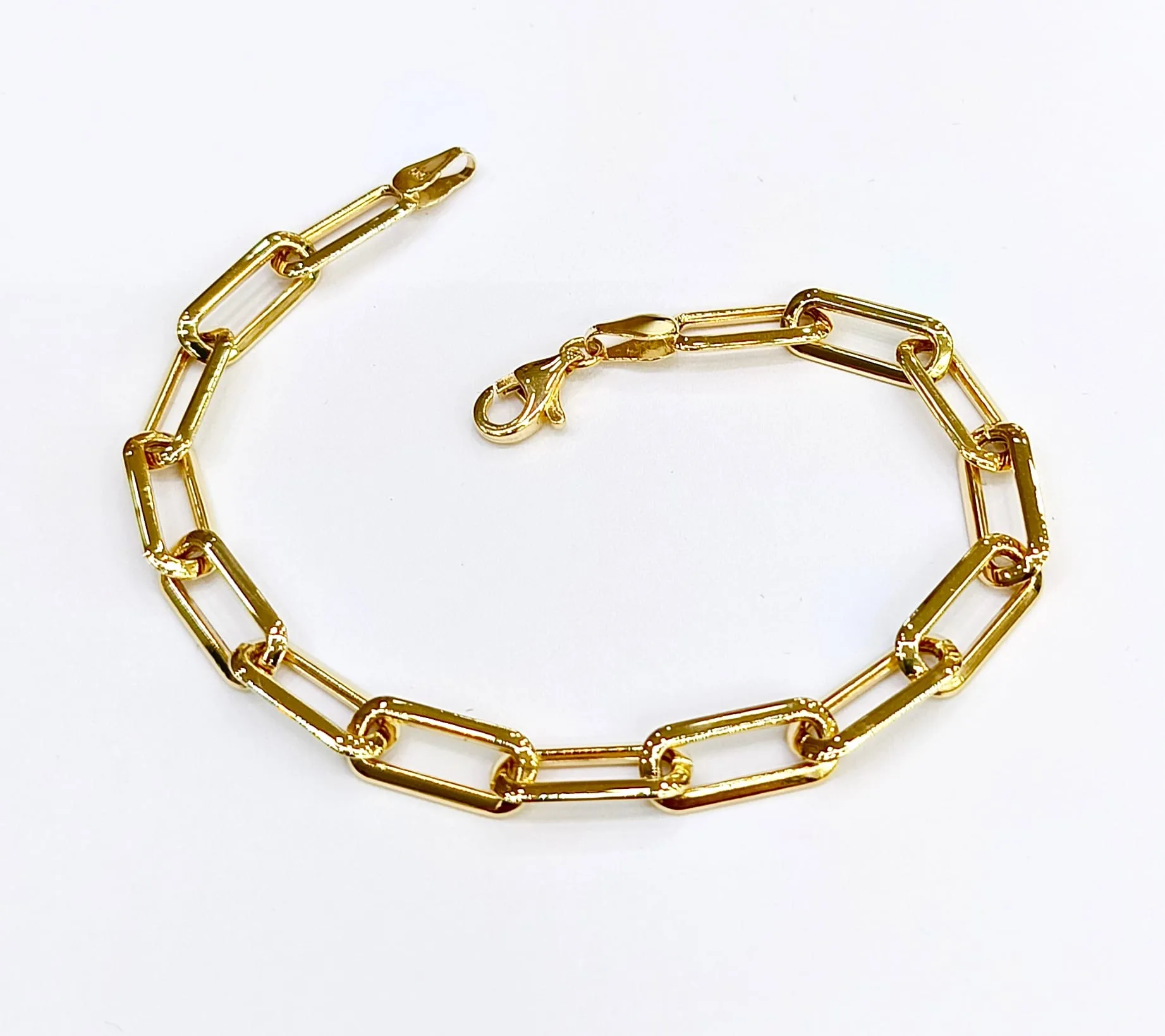 Favori Marka Ataç Model Bileklik 