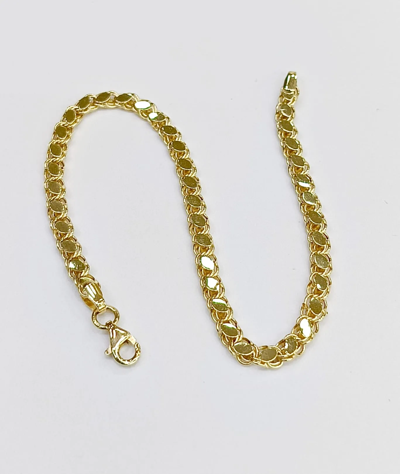 Favori Marka Pullu Model Bileklik 