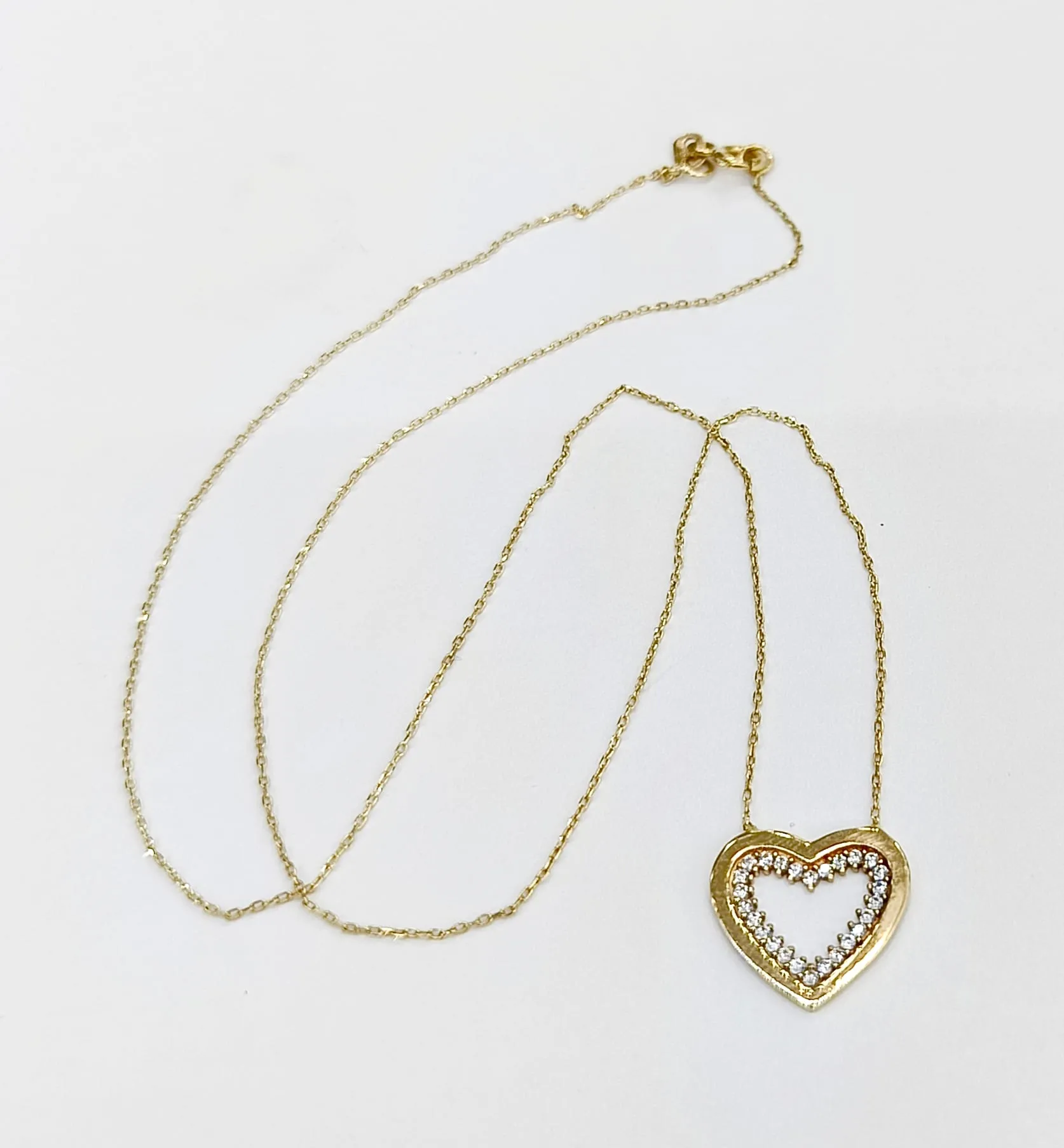 Favori Marka Kalpli Model Kolye