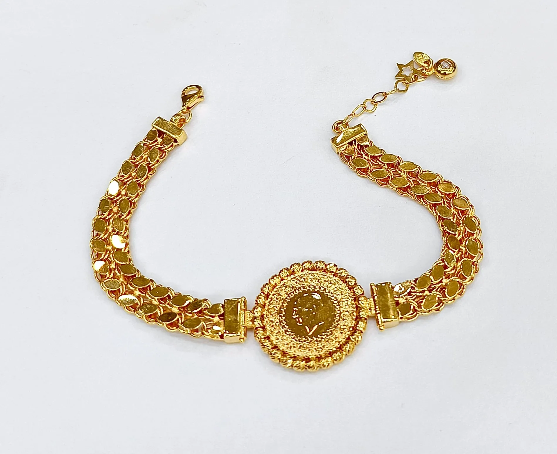 Favori Marka Çift Sıra Pullu Model Çeyrekli Bileklik