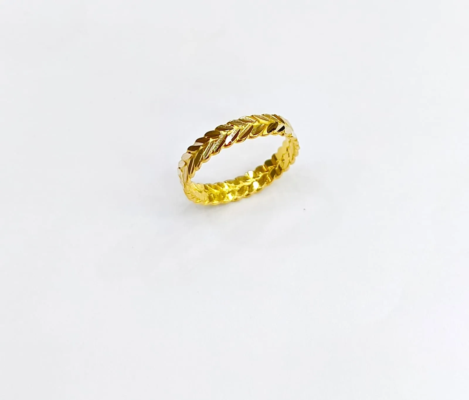 Favori Marka Başak Model Yüzük