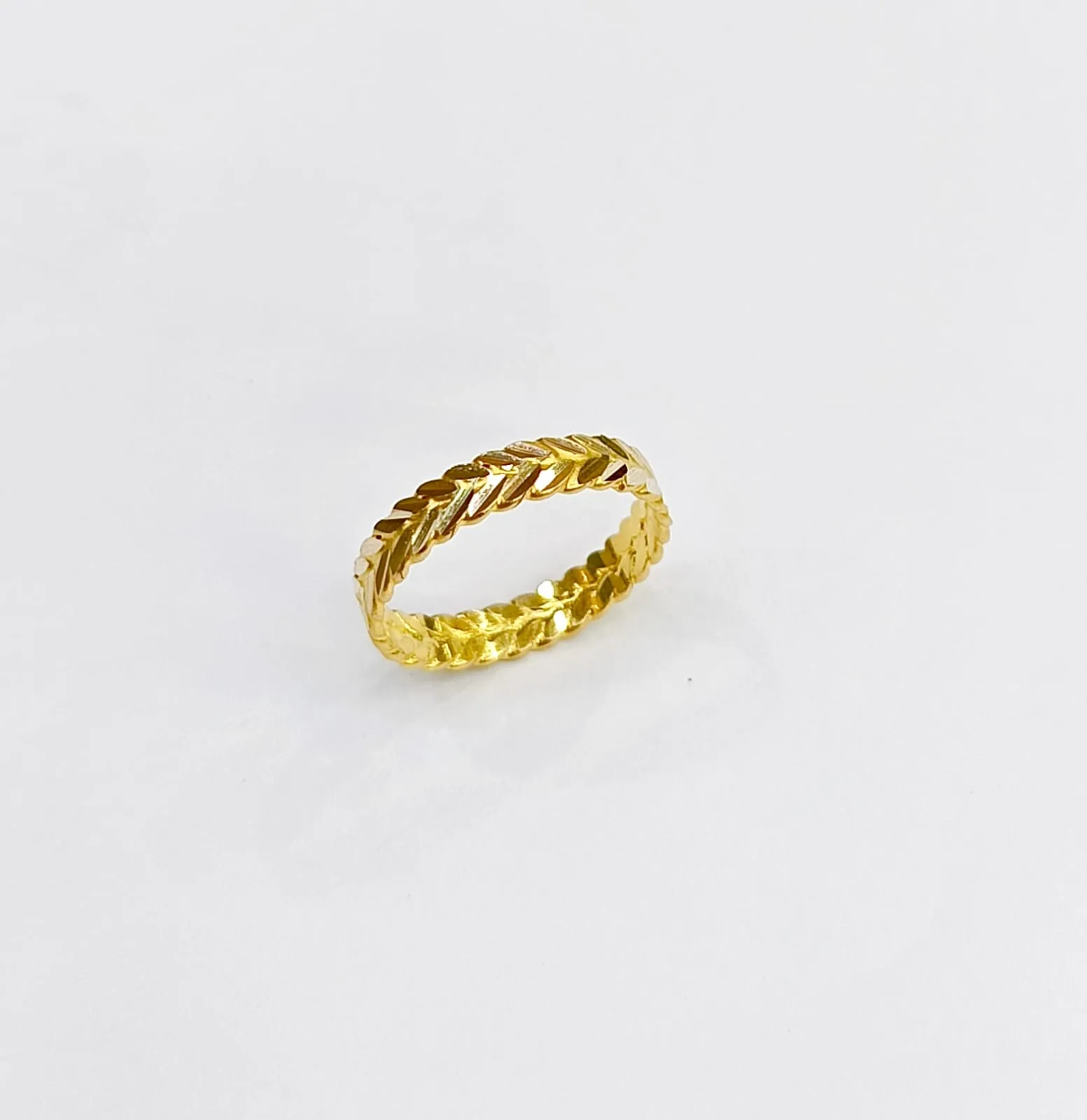 Favori Marka Başak Model Yüzük