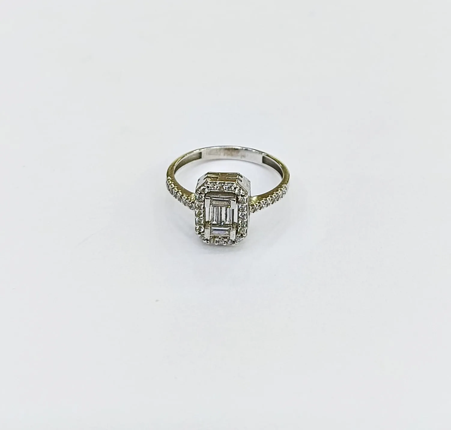 Favori Marka Baget Model Yüzük