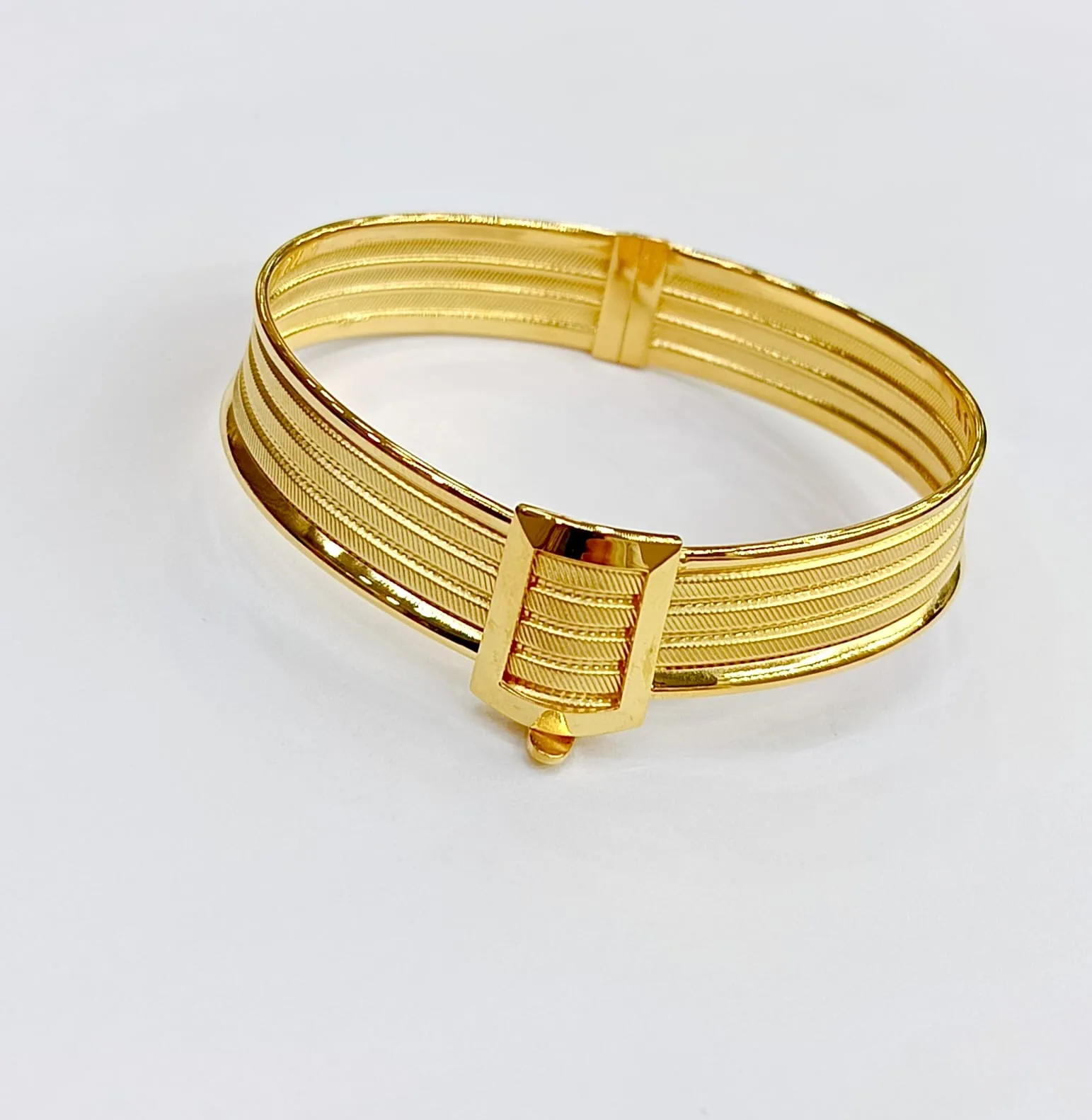 Favori Marka Hasır Model Kelepçe