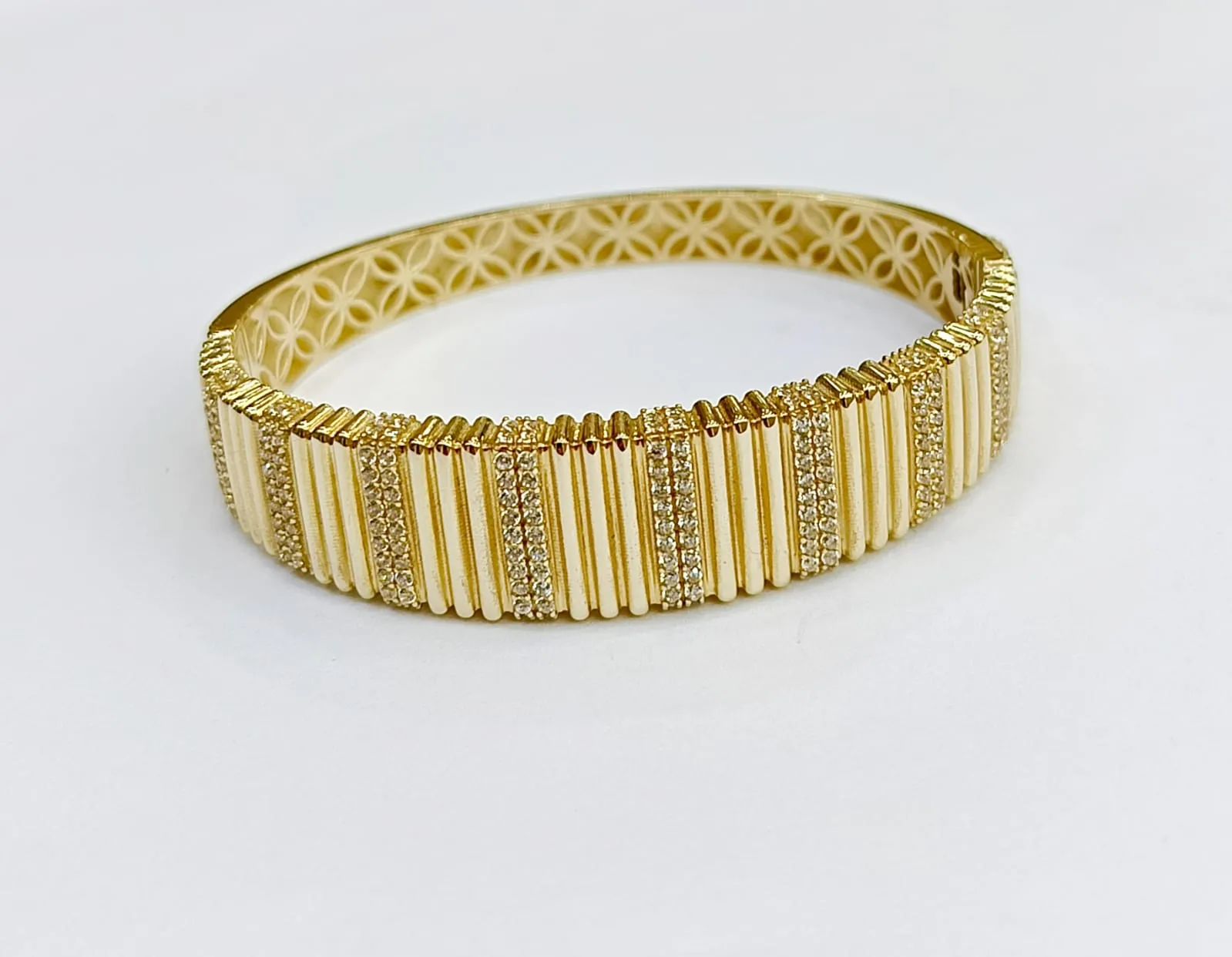 Favori Marka İtalyan Model Kelepçe 