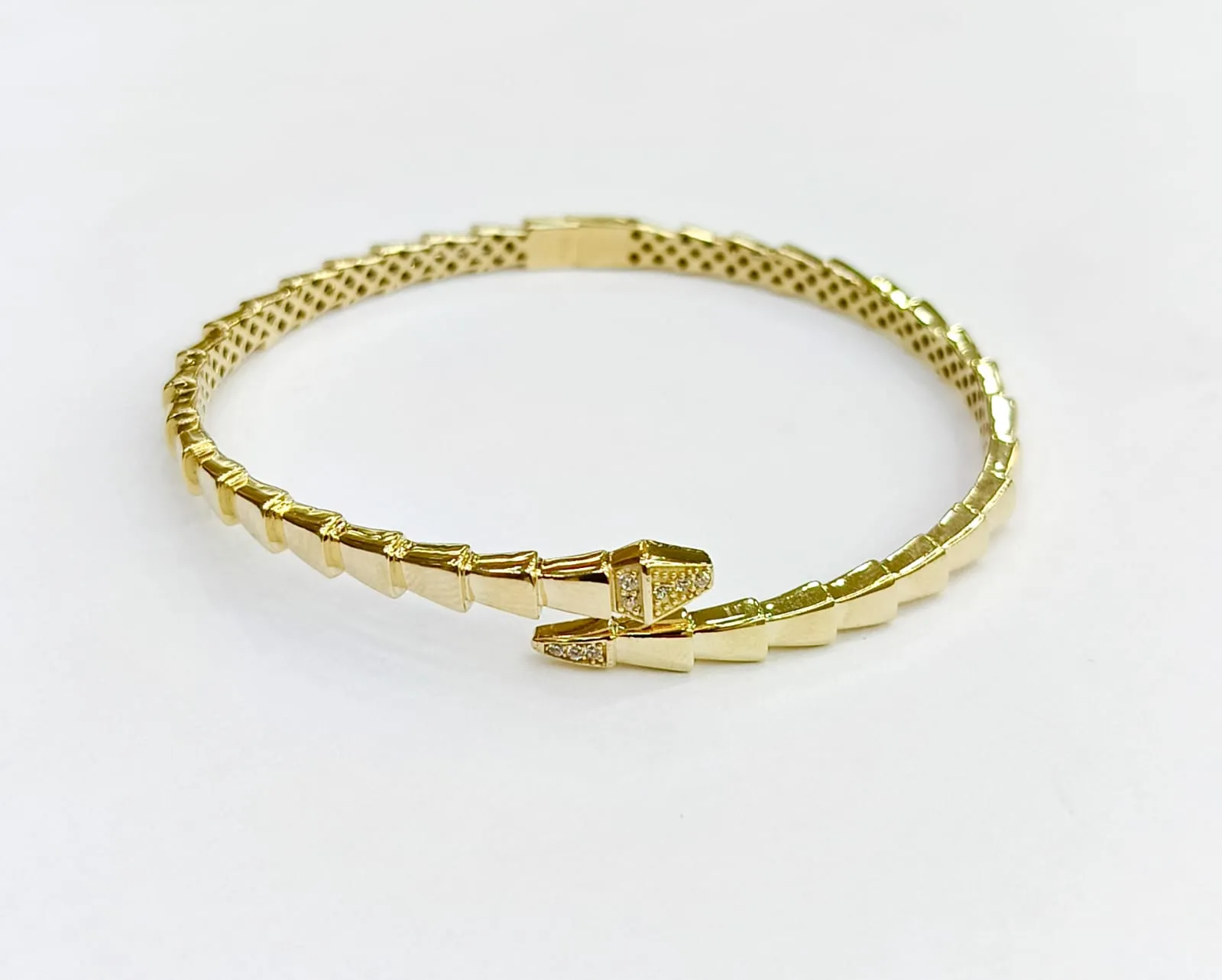 Favori Marka İtalyan Model Kelepçe 