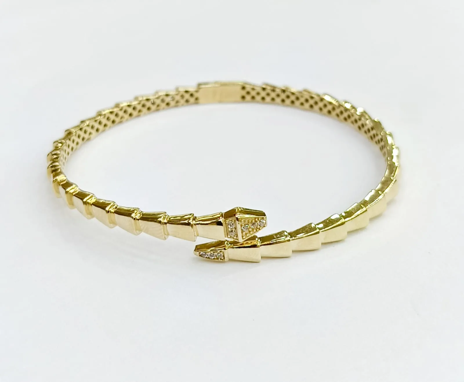 Favori Marka İtalyan Model Kelepçe 