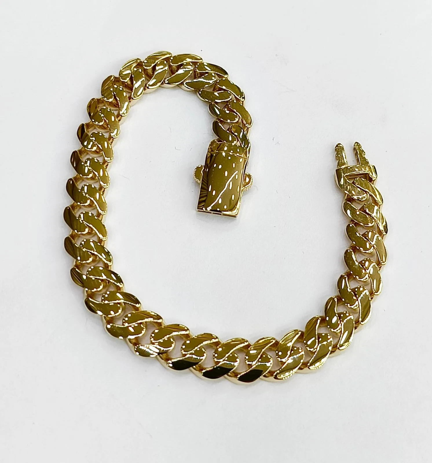 Favori Marka Gurmet Model Bileklik