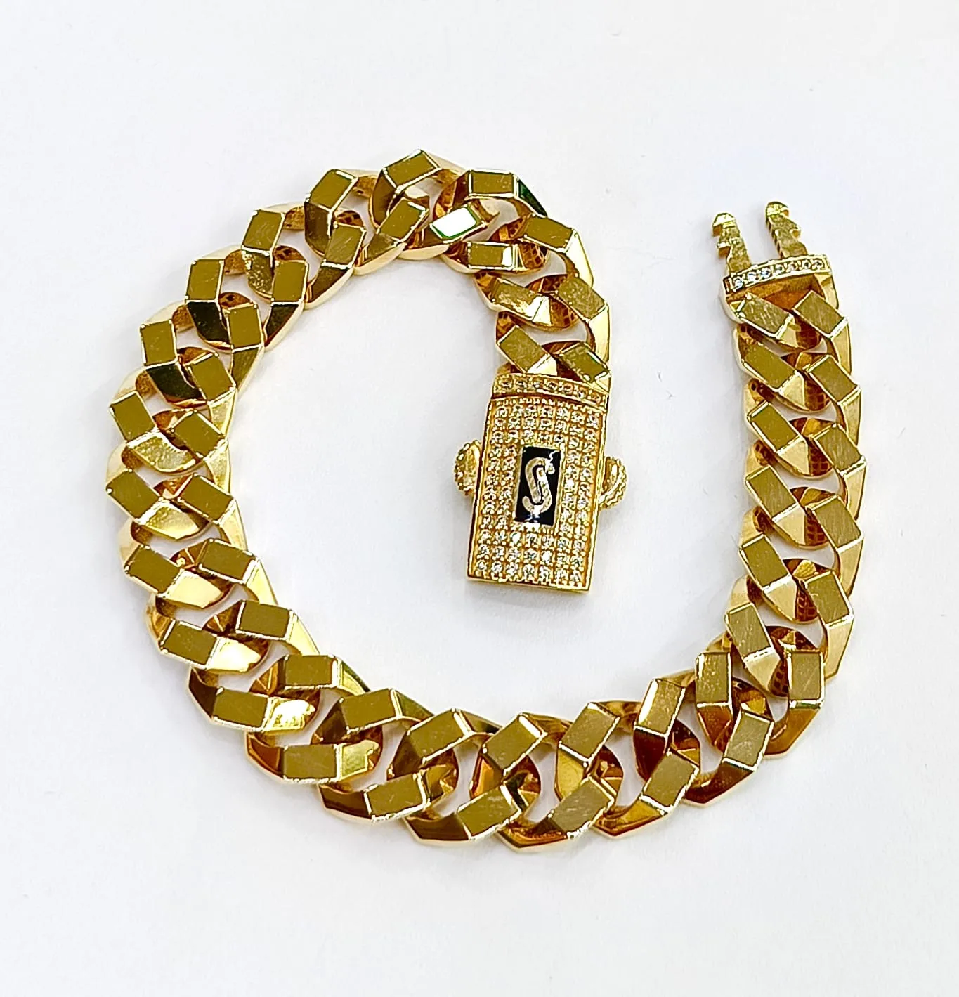 Favori Marka Gurmet Model Taşlı Bileklik