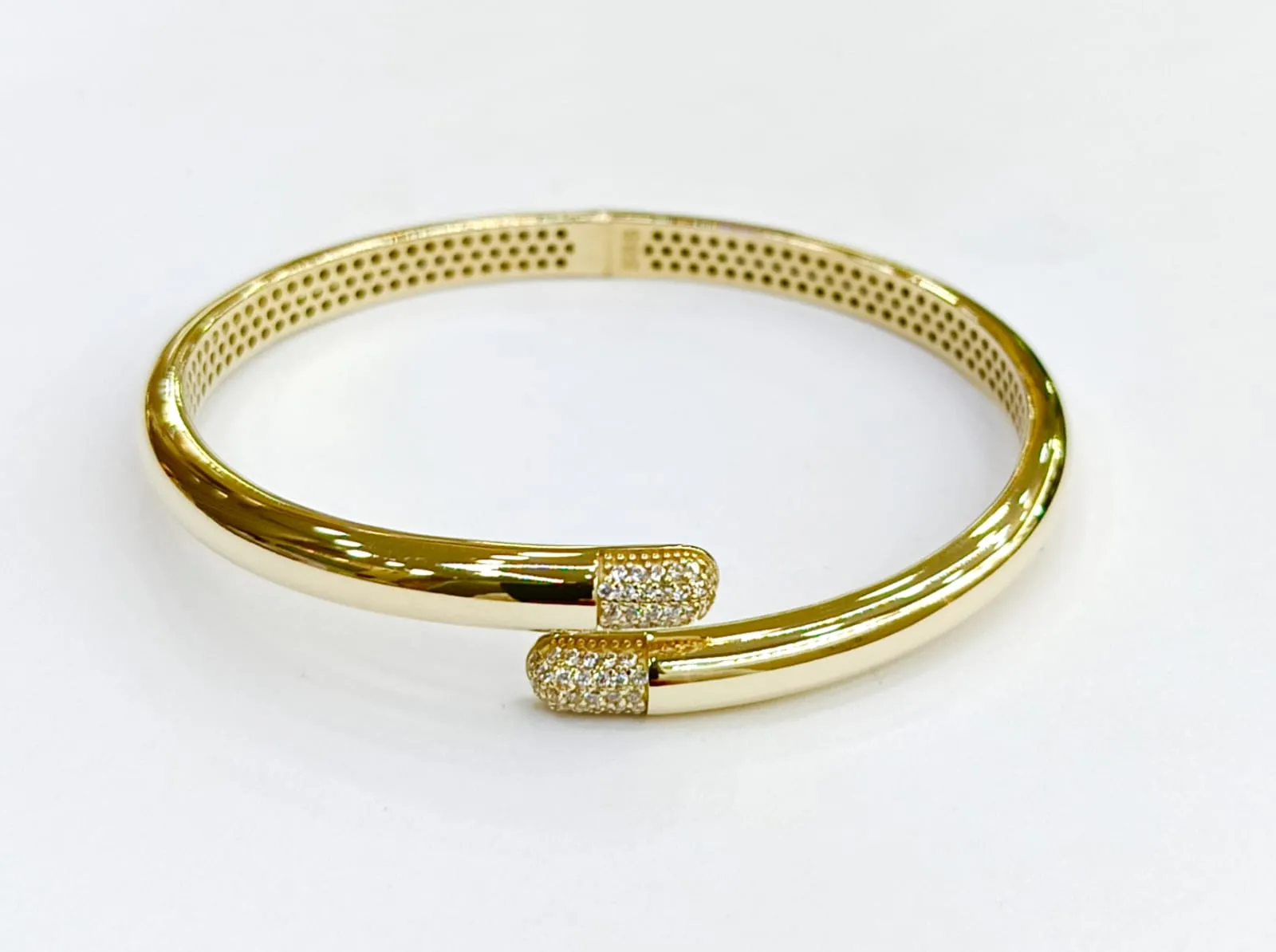 Favori Marka İtalyan Model Kelepçe 