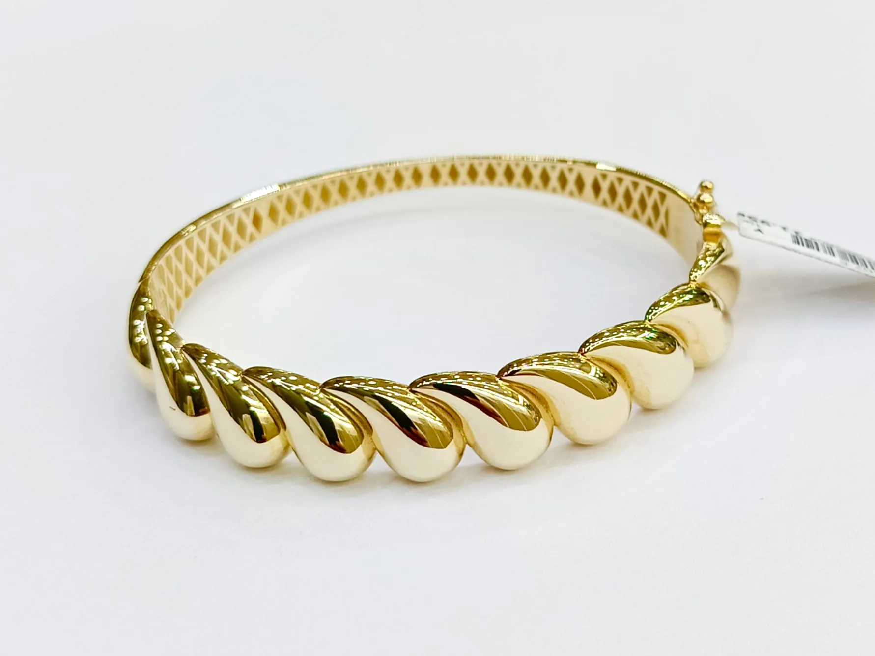 Favori Marka Damla Model Kelepçe