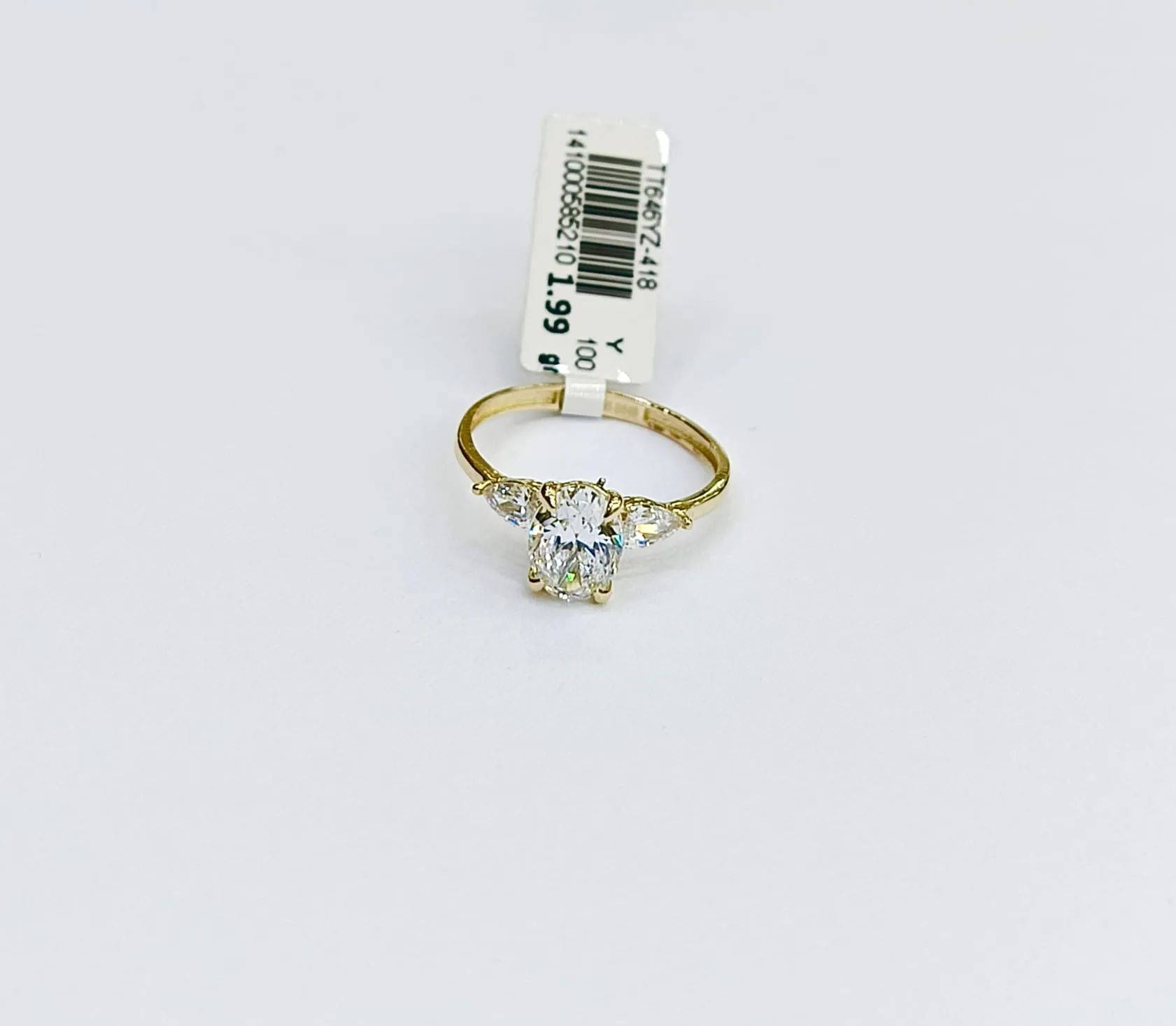 Favori Marka Oval Kesim Yüzük