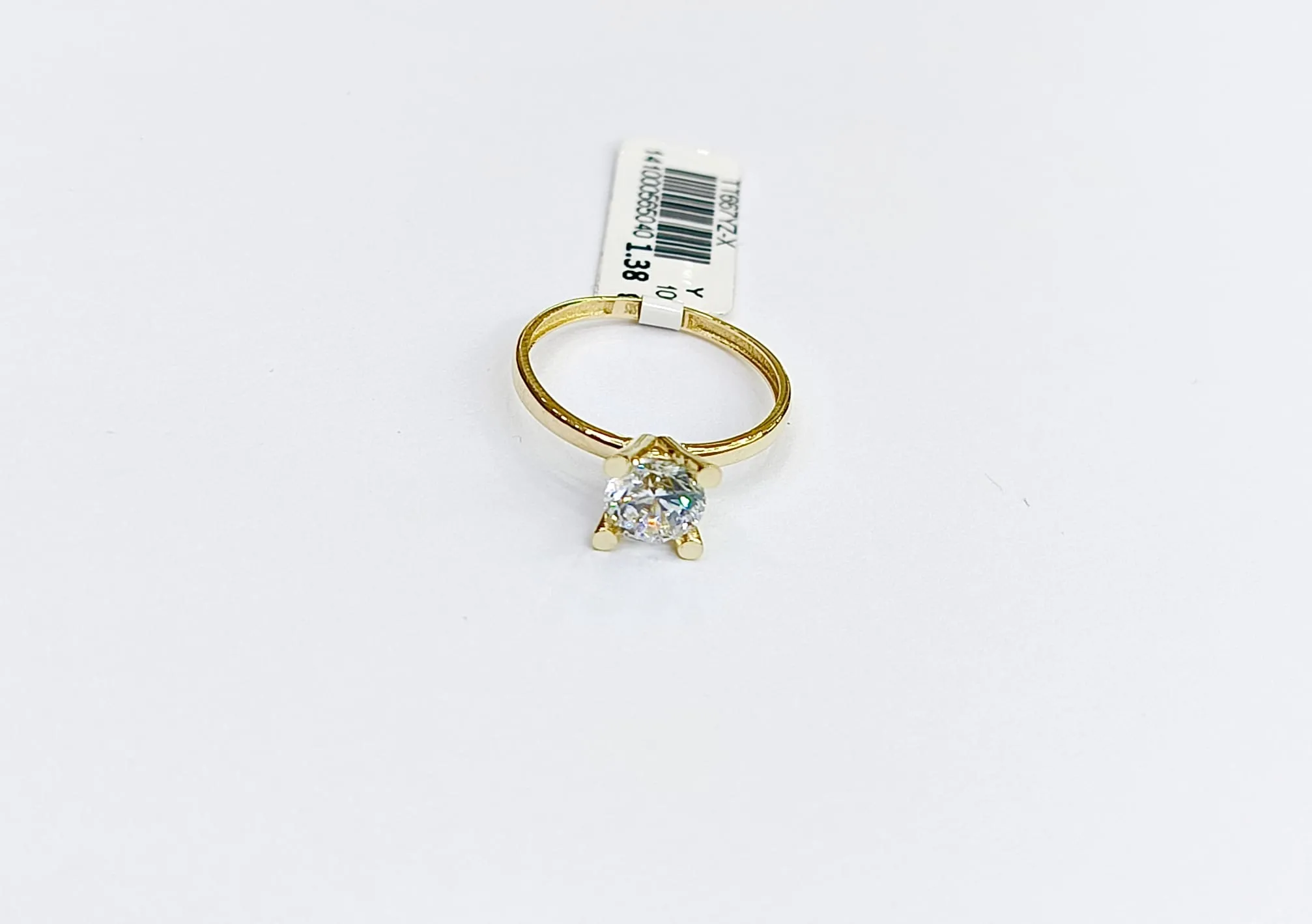 Favori Marka Tek Taş Model Yüzük