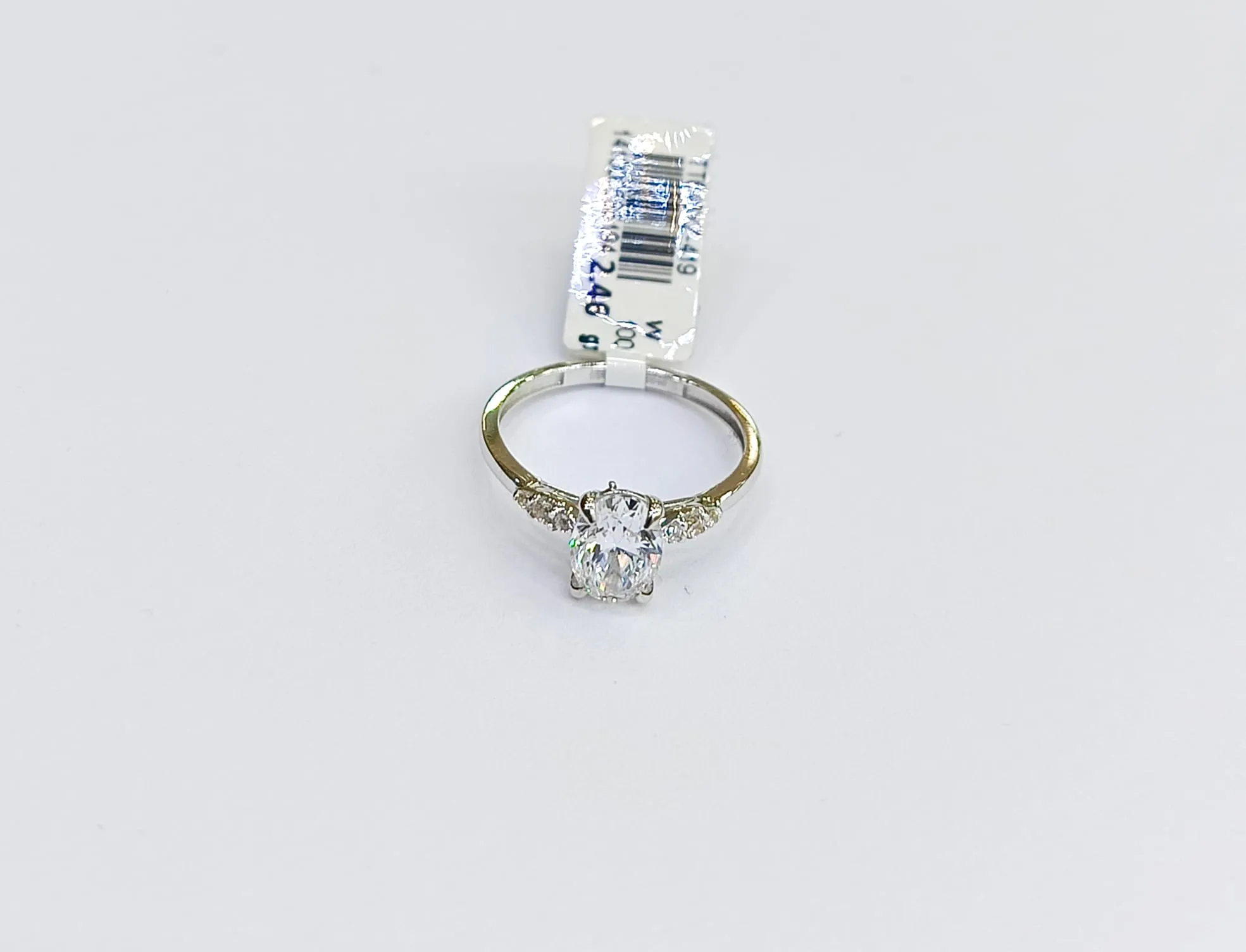 Favori Marka Oval Kesim Yüzük