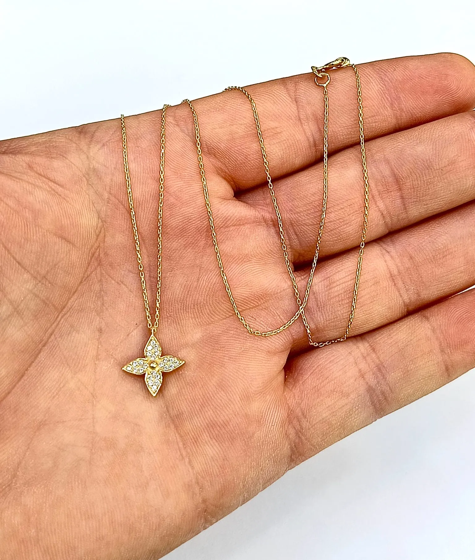 Favori Marka İtalyan Model Kolye