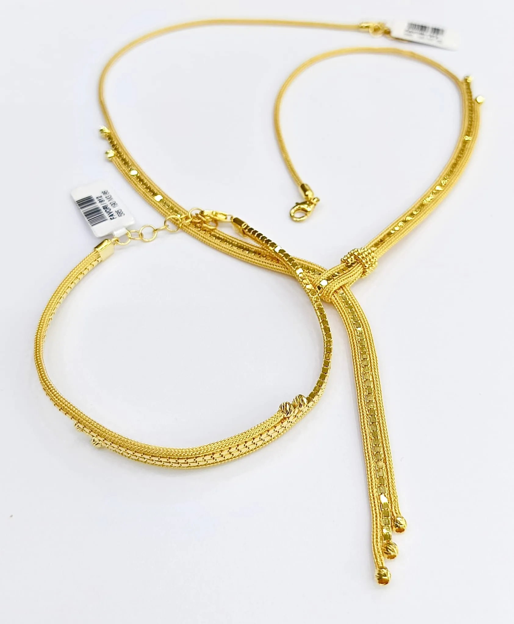 Favori Marka İtalyan Model Sarı Set