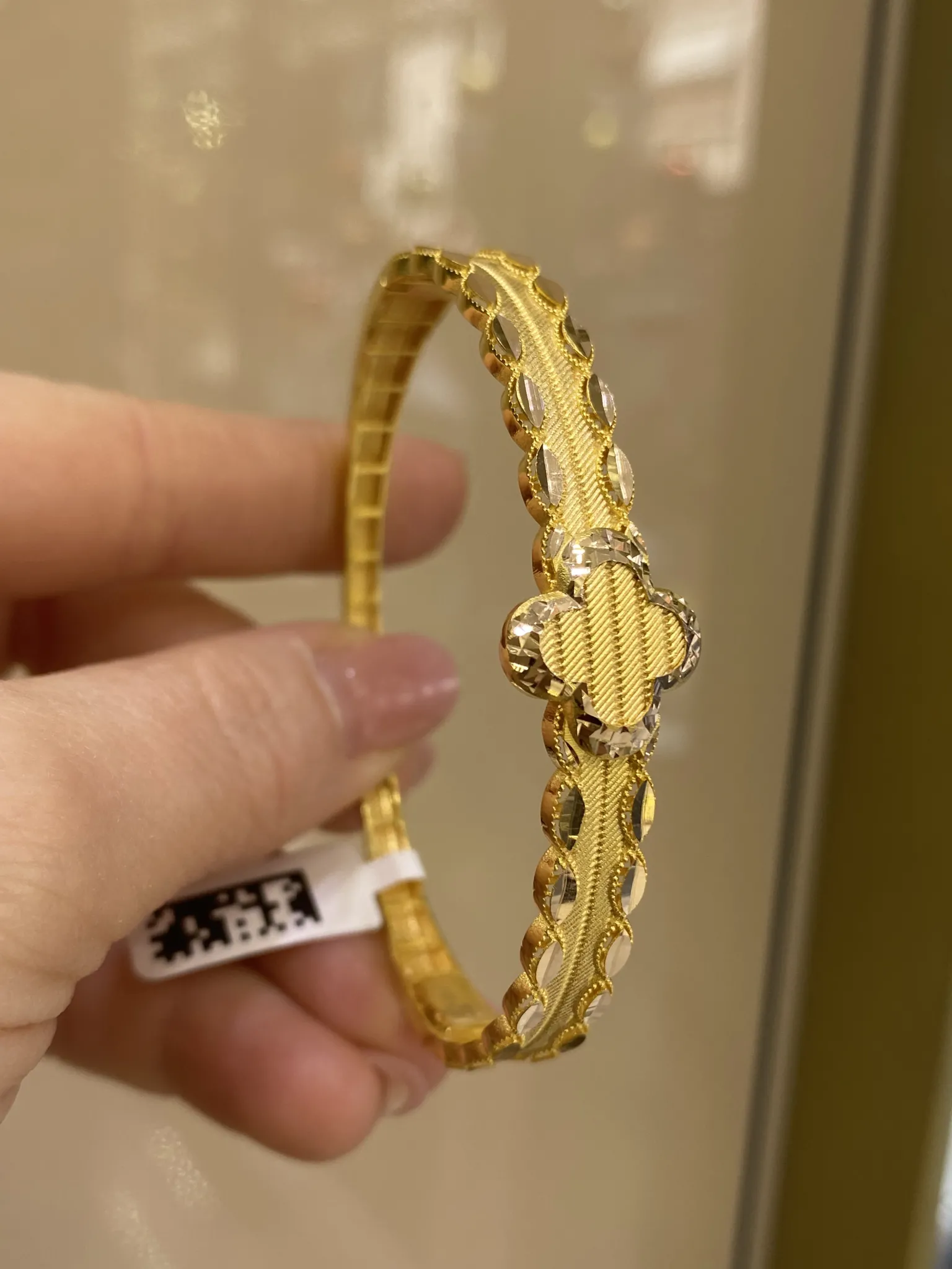 Favori Marka Yonca Model Kelepçe 