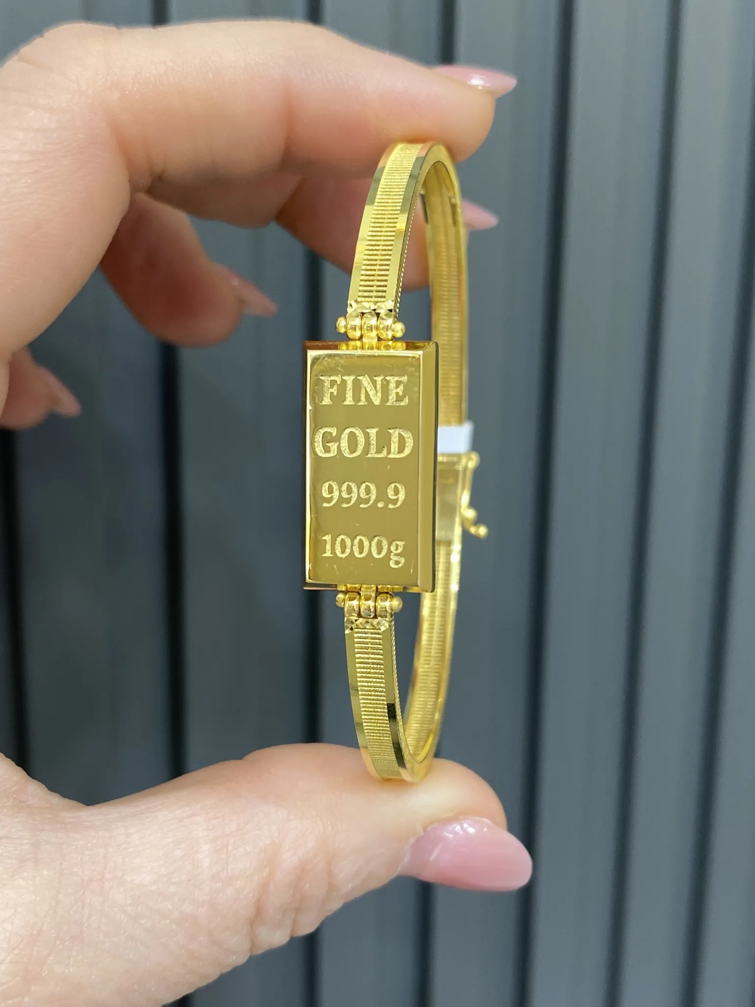 Favori Marka Külçe Altın Model Kelepçe