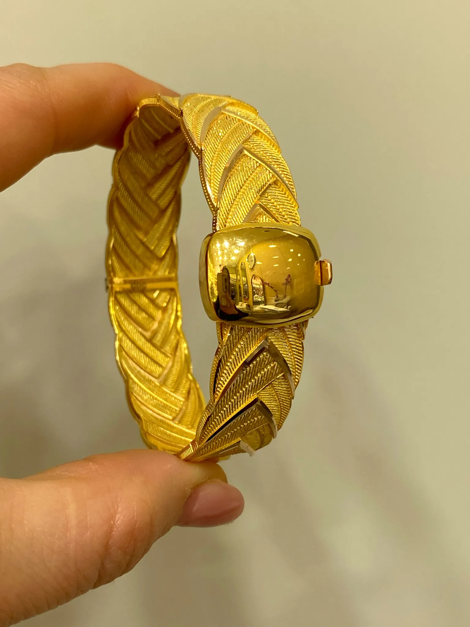 Favori Marka Desenli Kelepçe