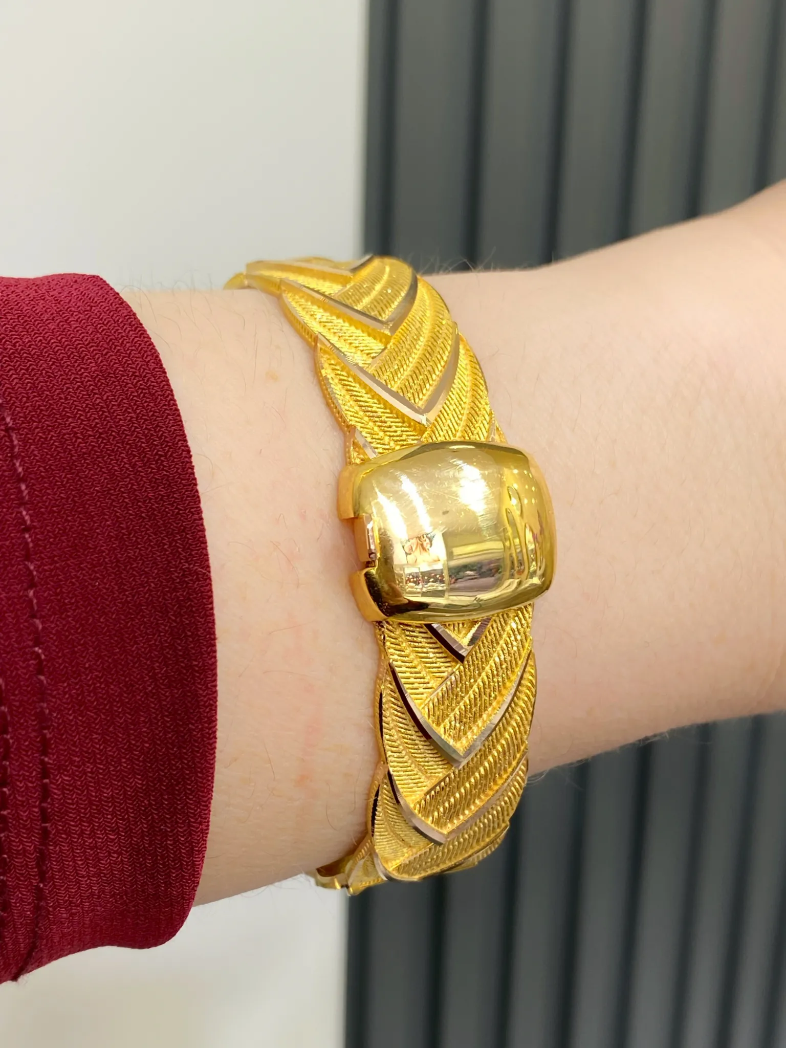 Favori Marka Desenli Kelepçe