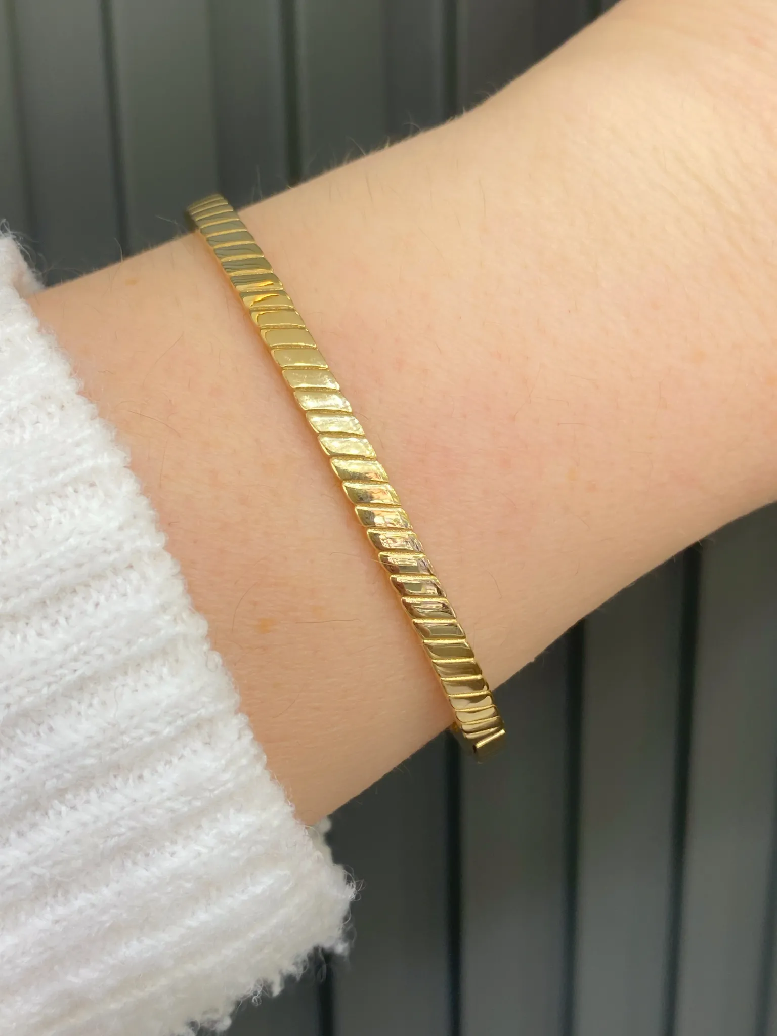 Favori Marka İtalyan Model Kelepçe 