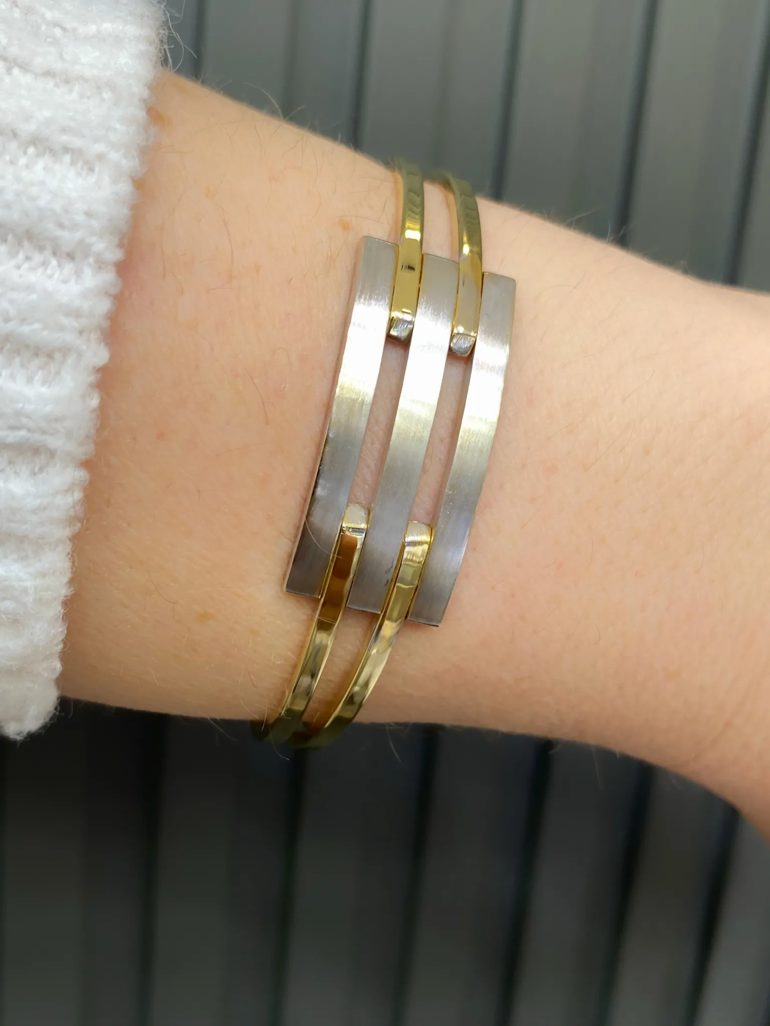 Favori Marka Kaburga Model Kelepçe