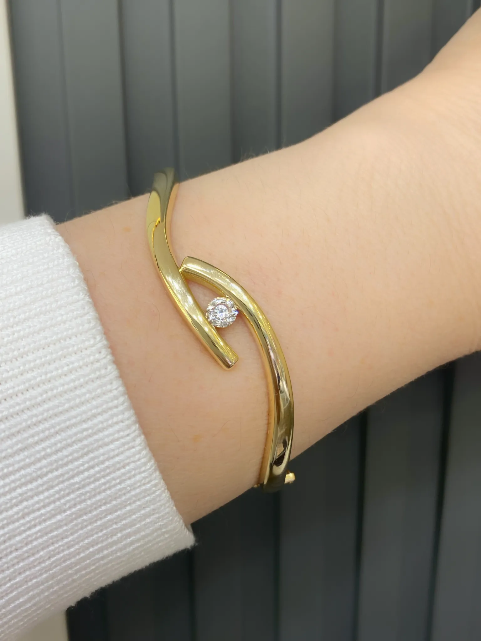 Favori Marka İtalyan Model Kelepçe