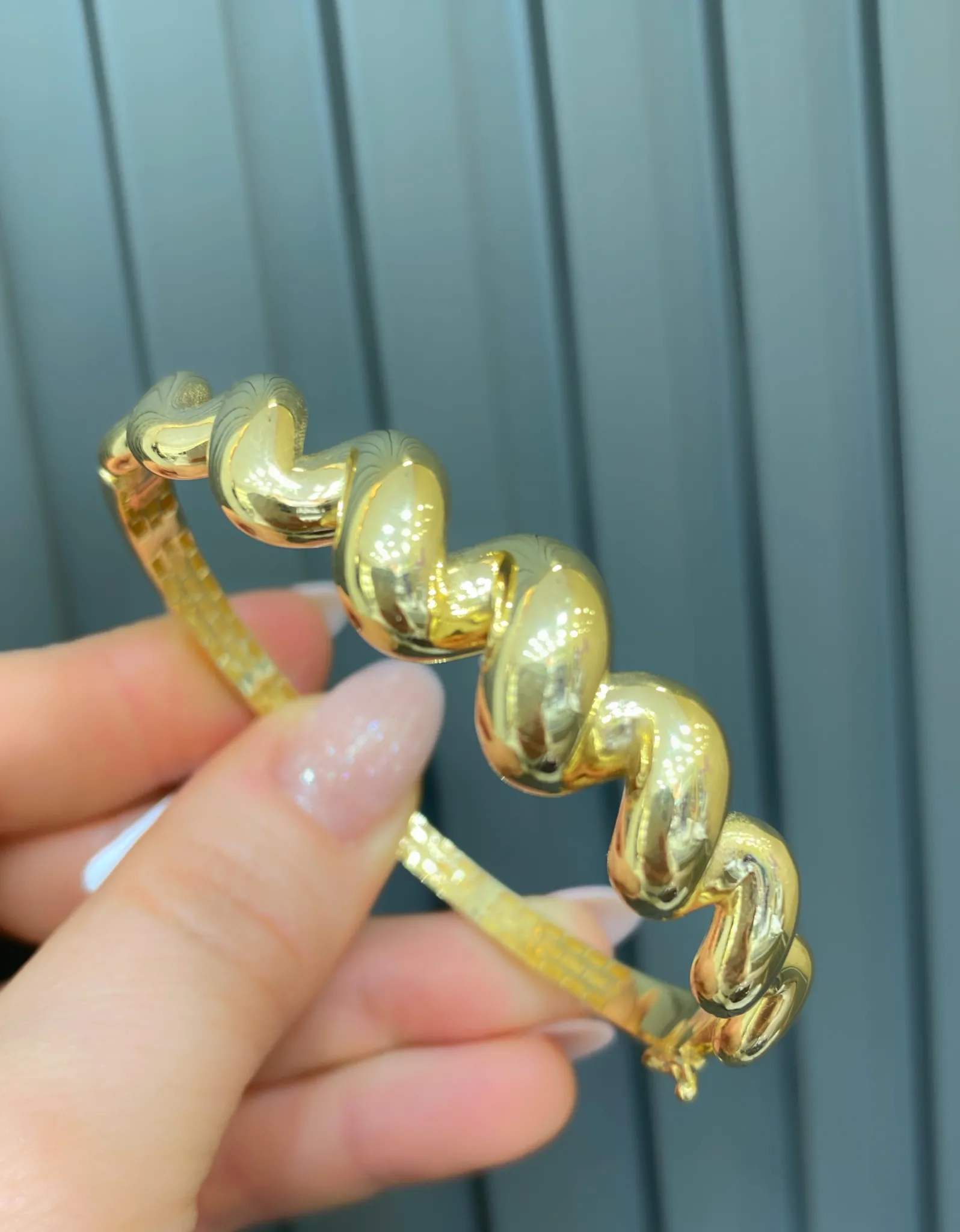 Favori Marka İtalyan Model Kelepçe 