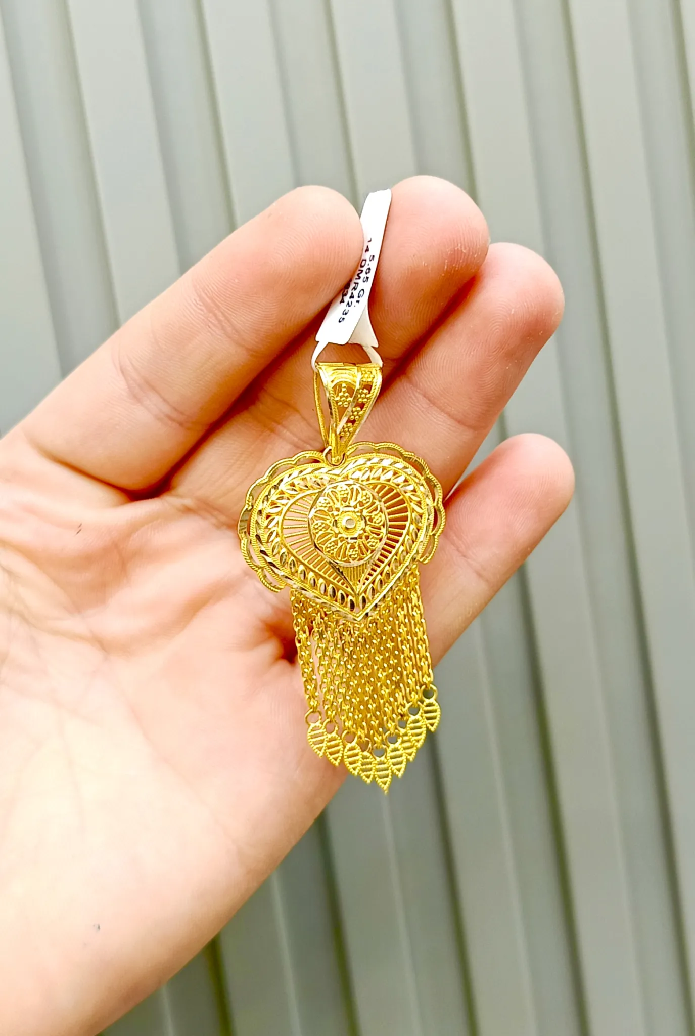 Favori Marka Kalpli Model Hint İşi Uç