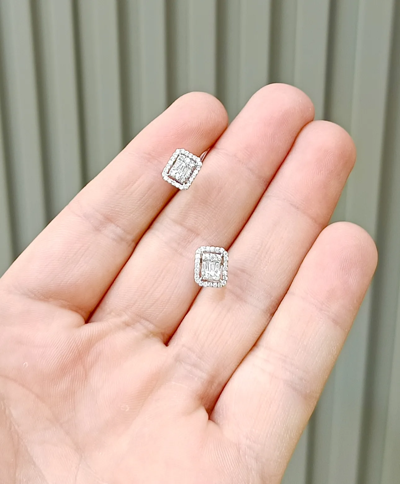 Baget Pırlanta Küpe