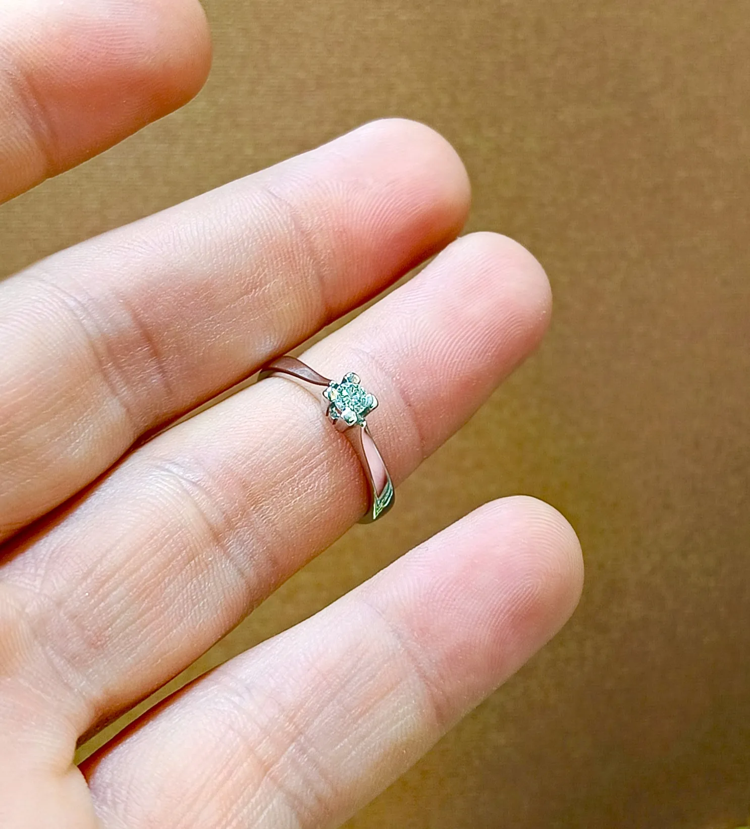 ALTINBAŞ Marka Pırlanta Taşlı Tektaş Yüzük