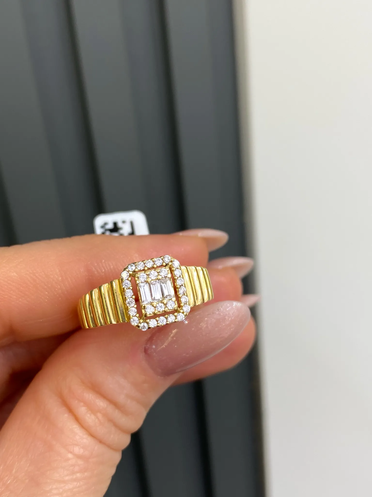 Tırtık Model Baget Yüzük