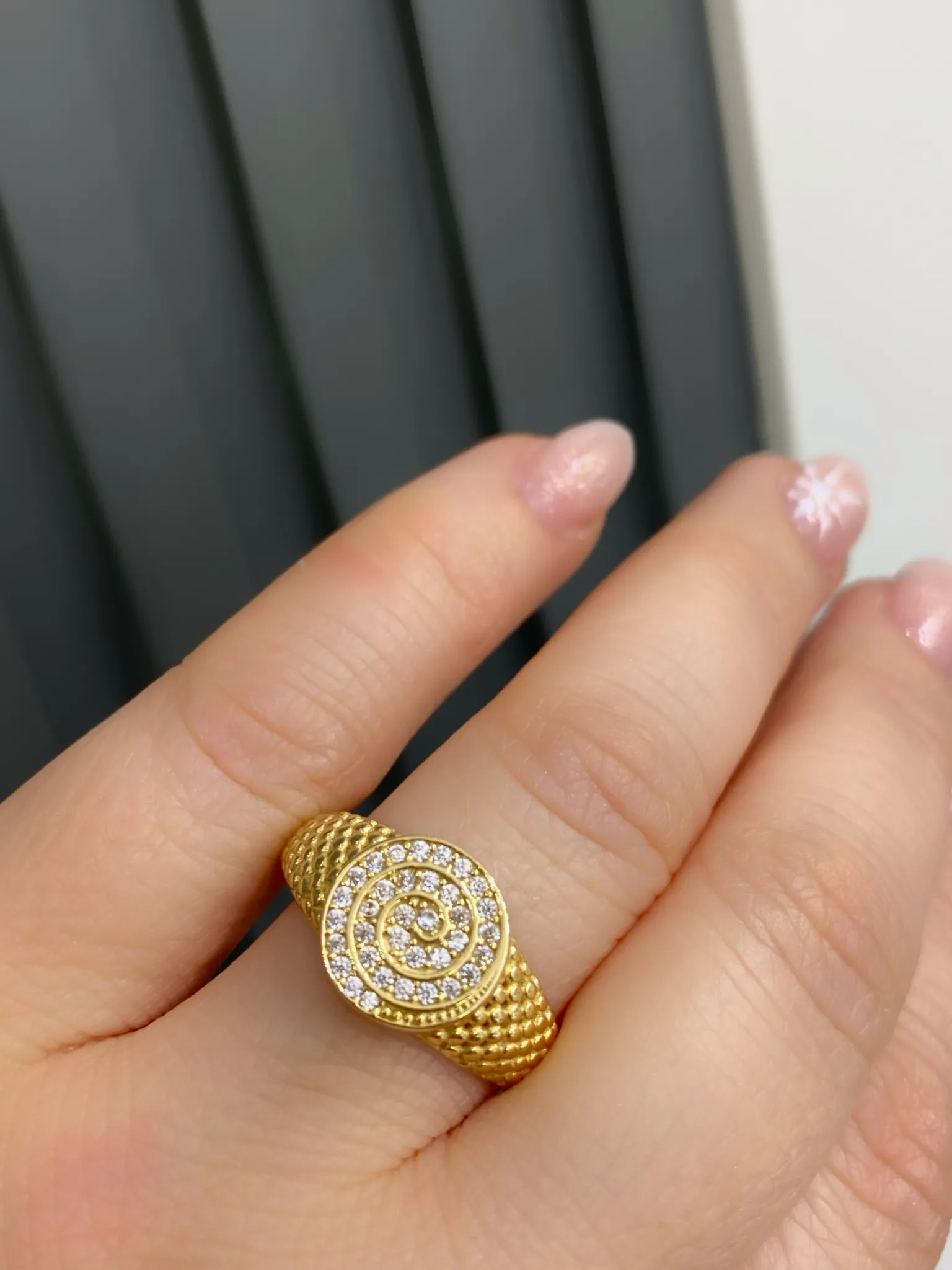 Favori Marka İtalyan Model Taşlı Yüzük 21NO