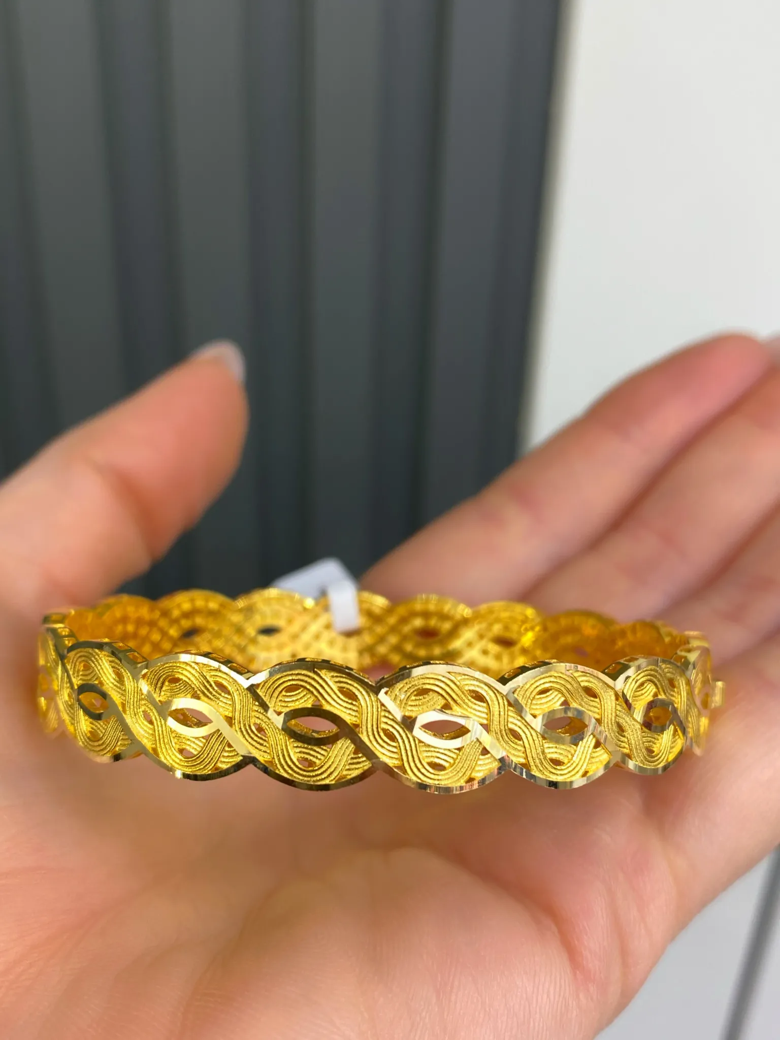 Favori Marka İtalyan Model Kelepçe 