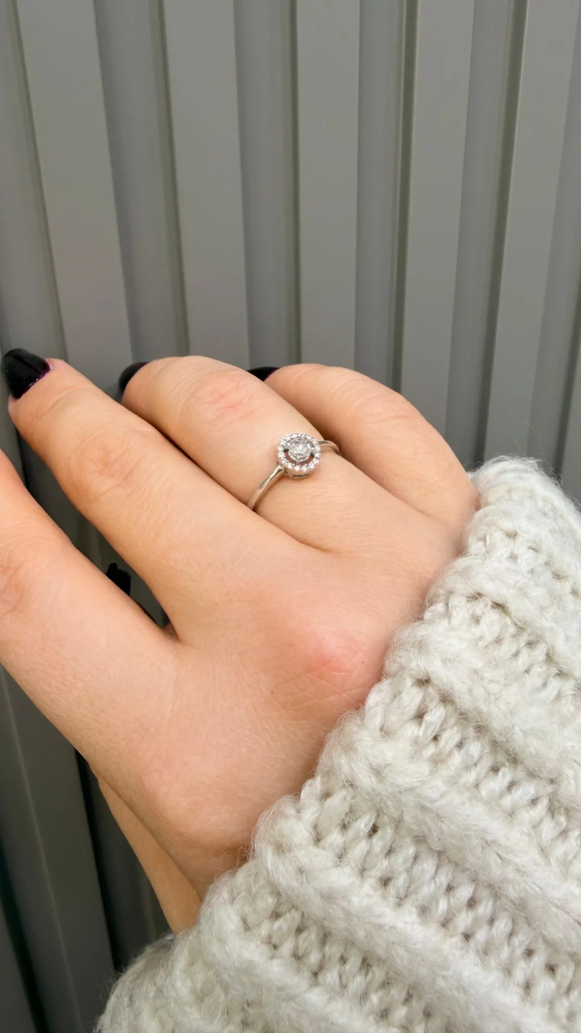 Pırlanta Tektaş Model Yüzük