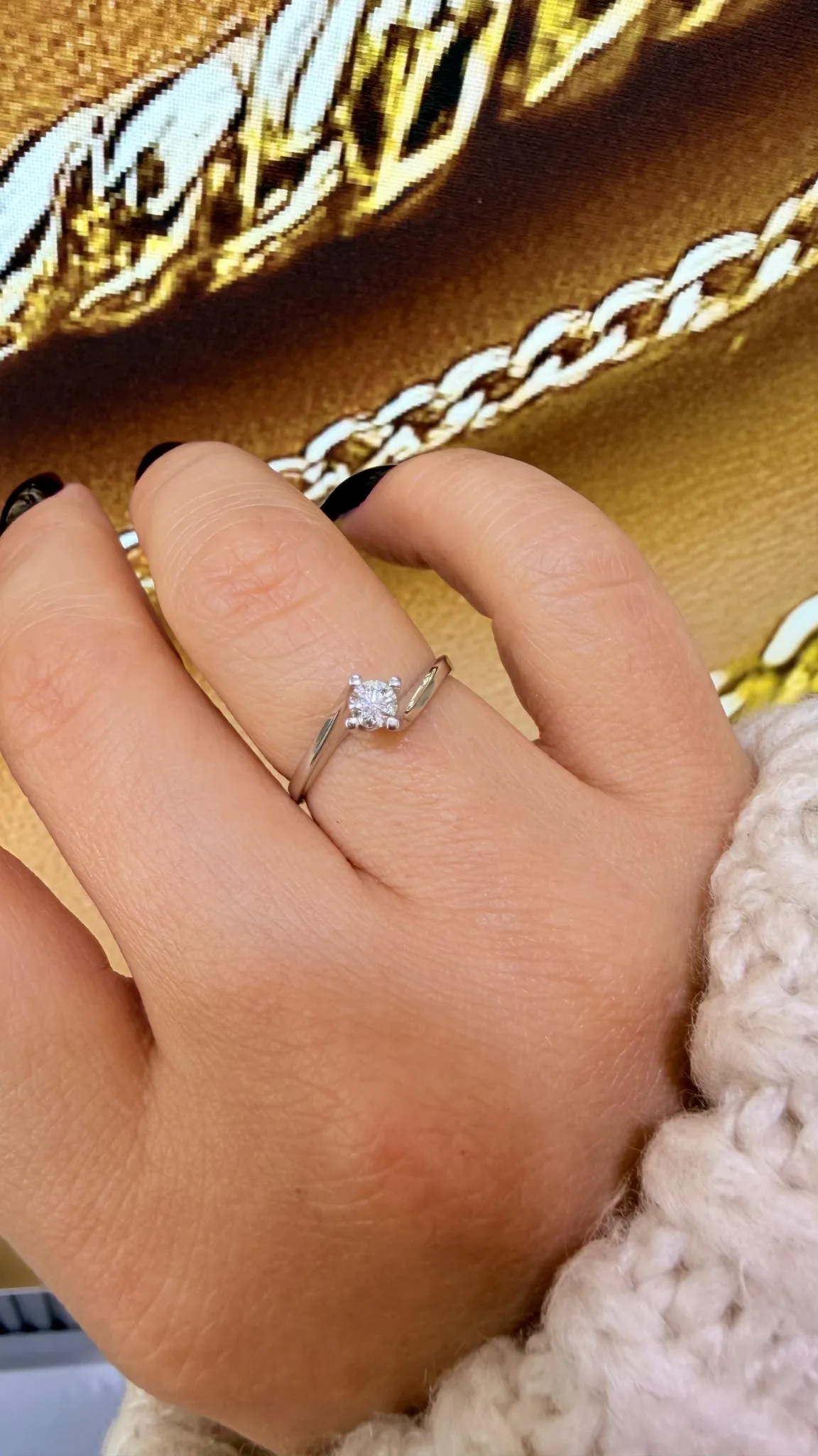 Pırlanta Tektaş Yüzük