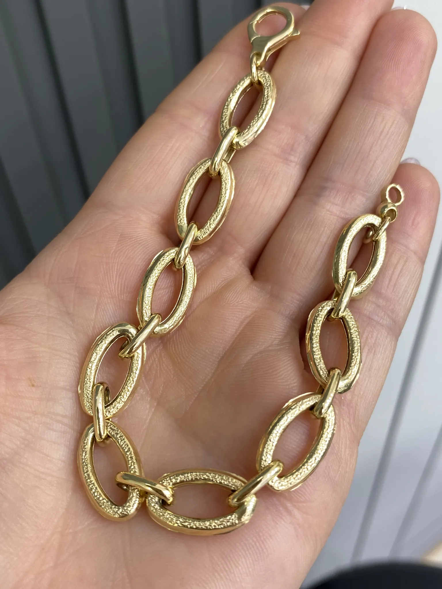 Favori Marka İtalyan Model Bileklik 