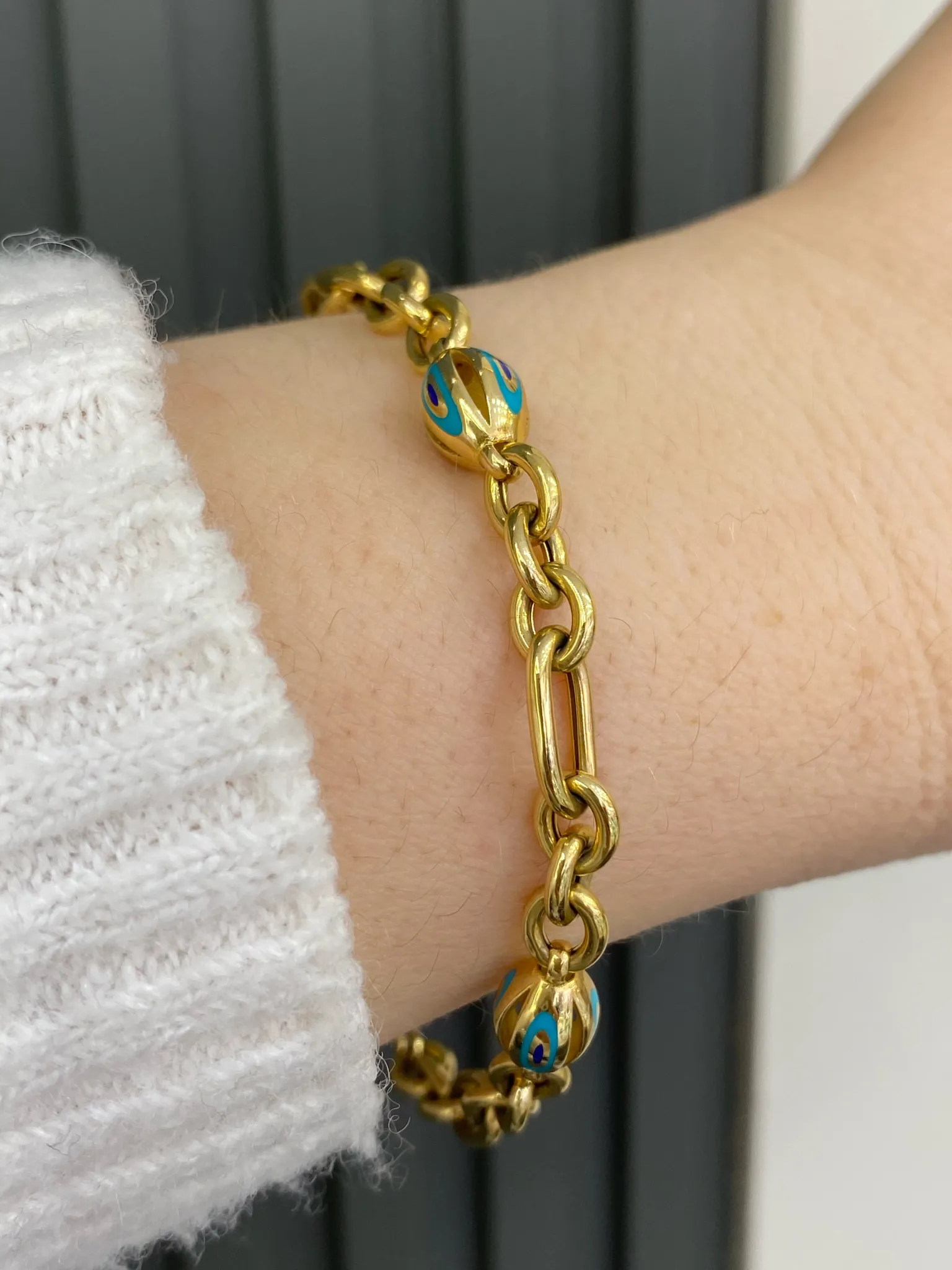 Favori Marka Mineli Model Bileklik