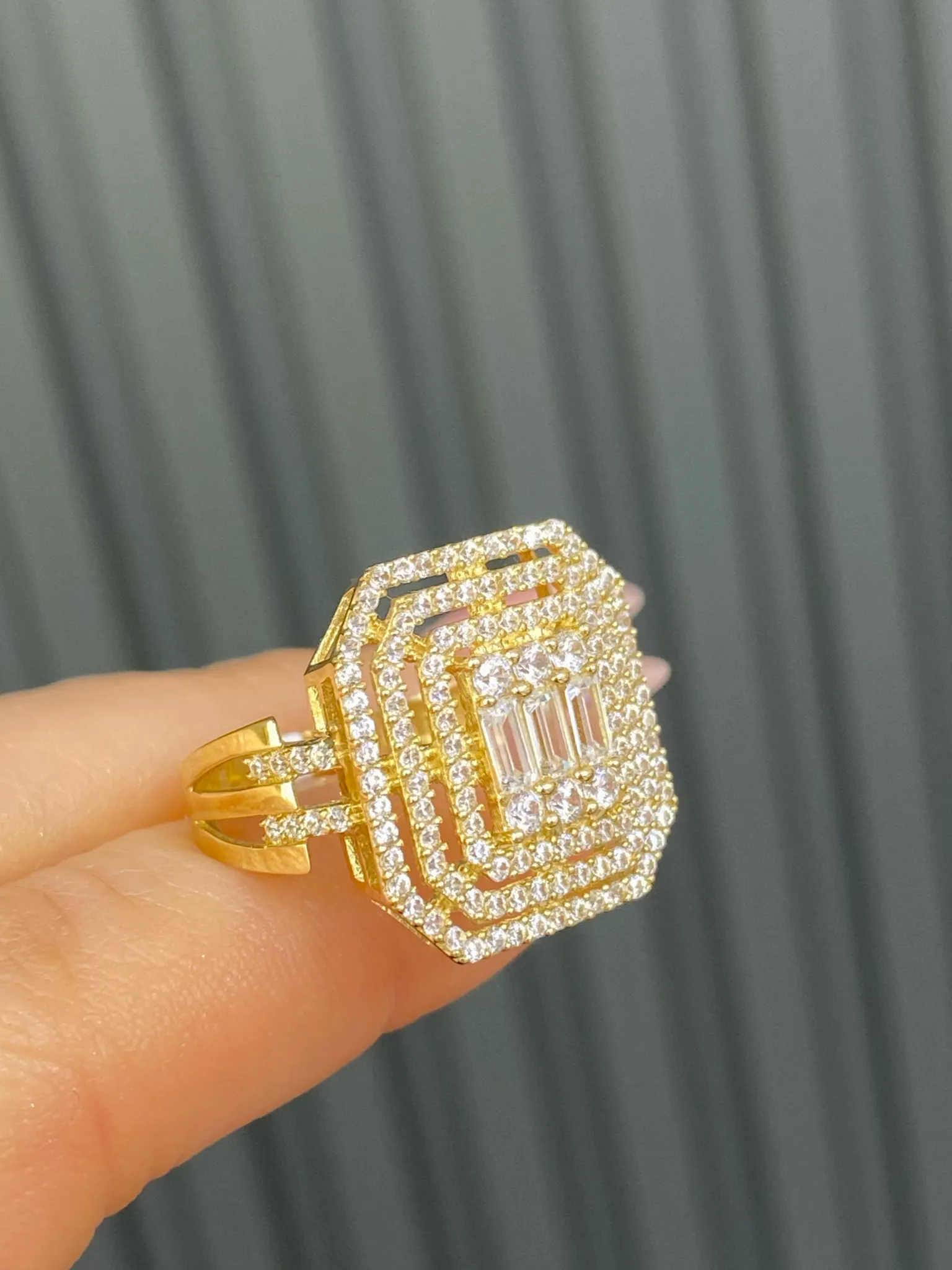 Favori Marka Baget Model Yüzük