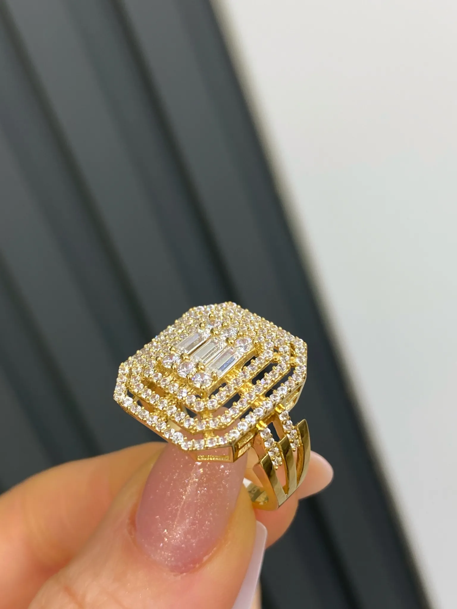 Favori Marka Baget Model Yüzük