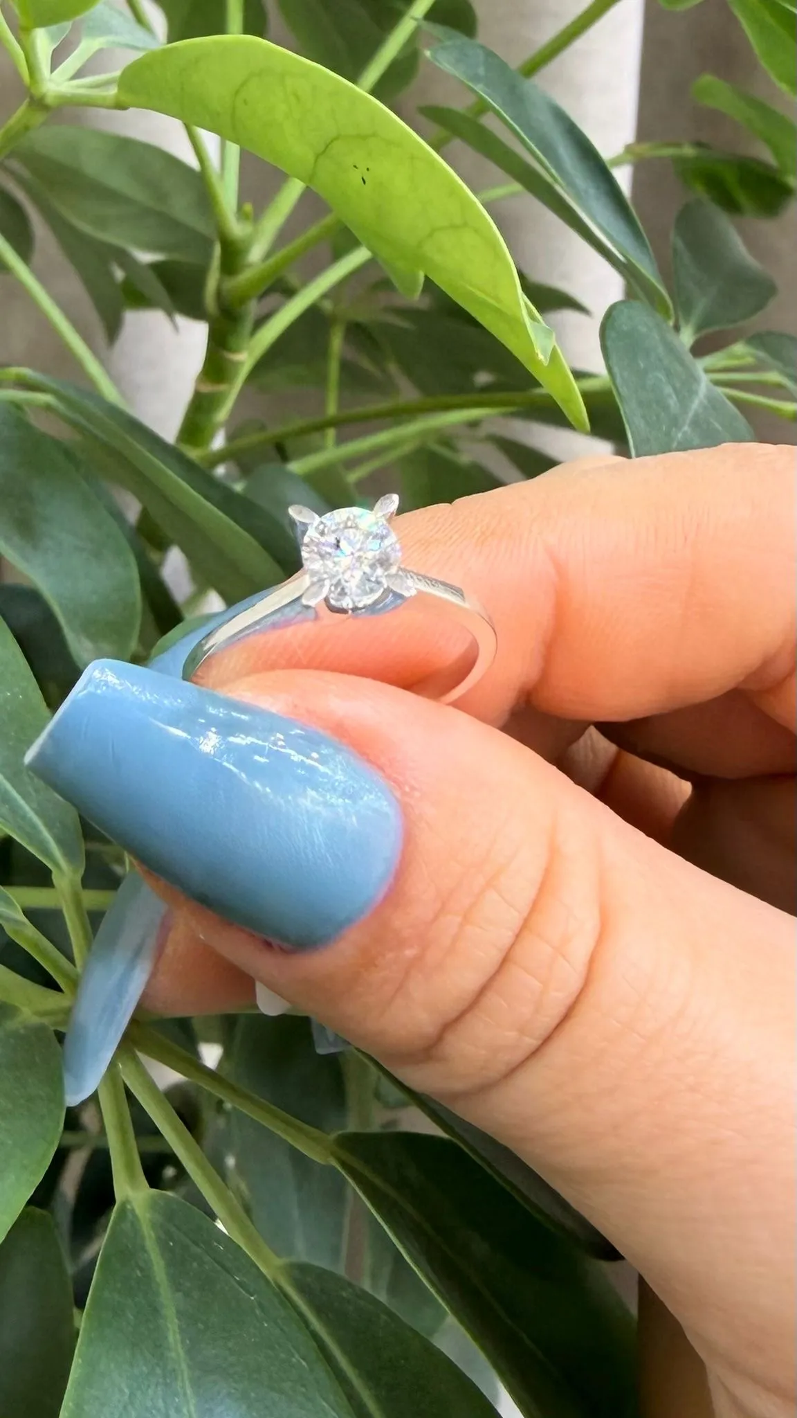 Pırlanta Tektaş Model Yüzük 