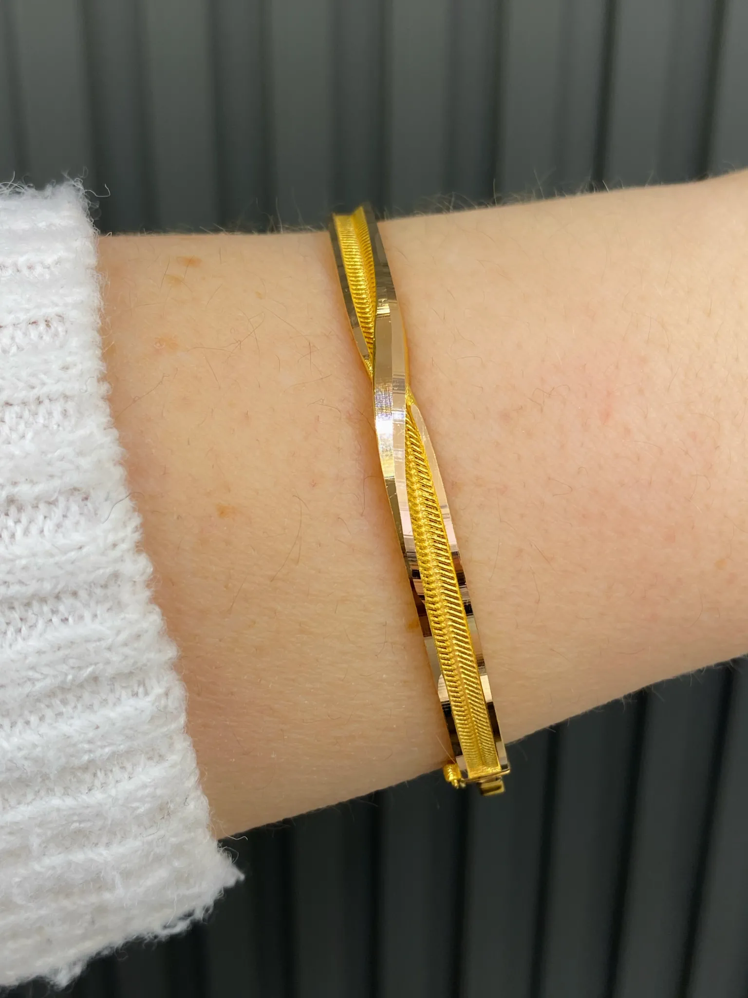 Favori Marka Desenli Kelepçe