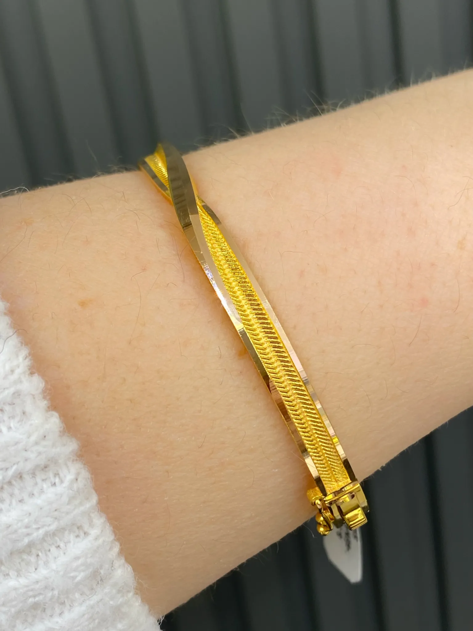 Favori Marka Desenli Kelepçe