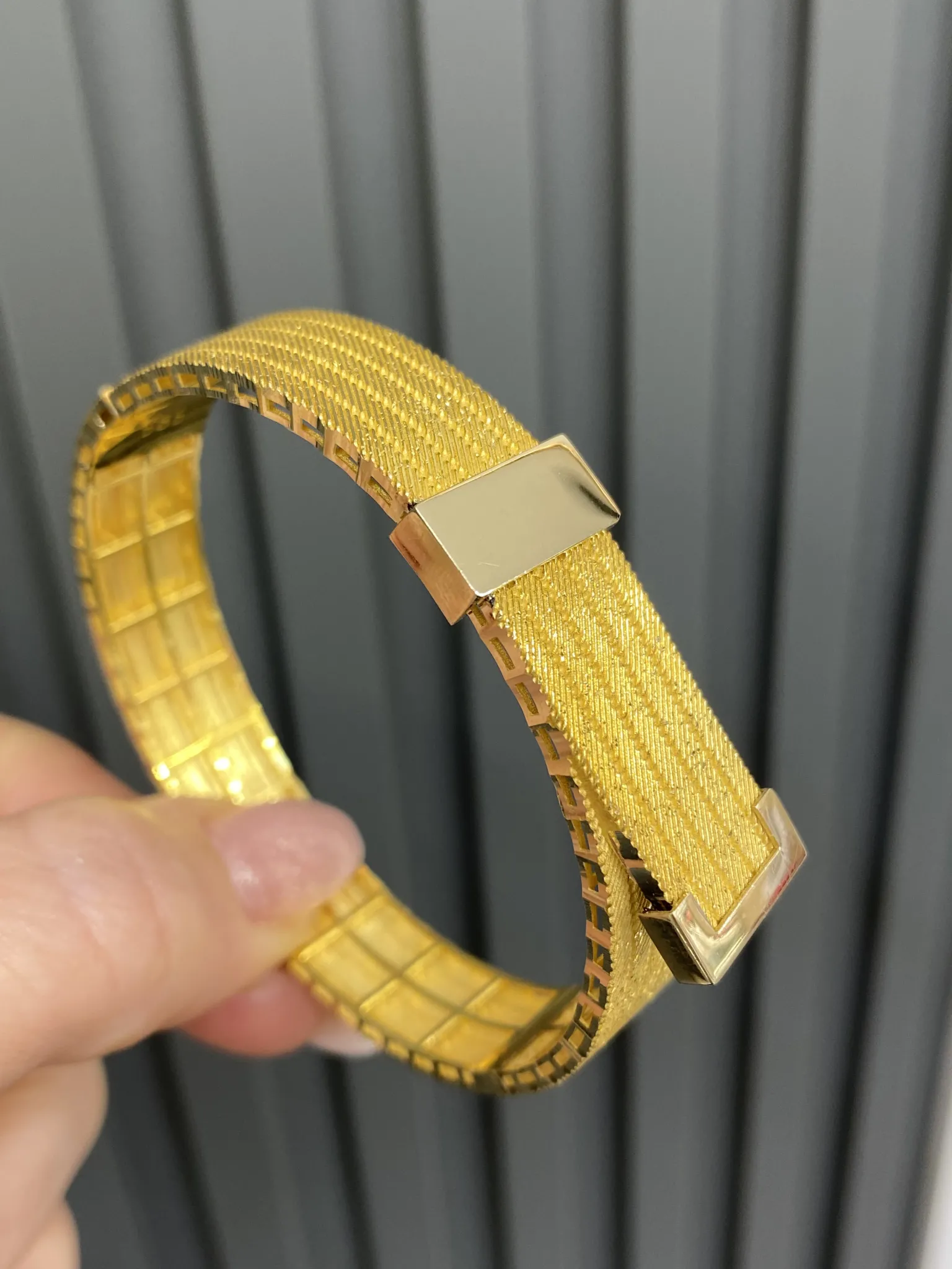 Favori Marka Kemer Model Kelepçe