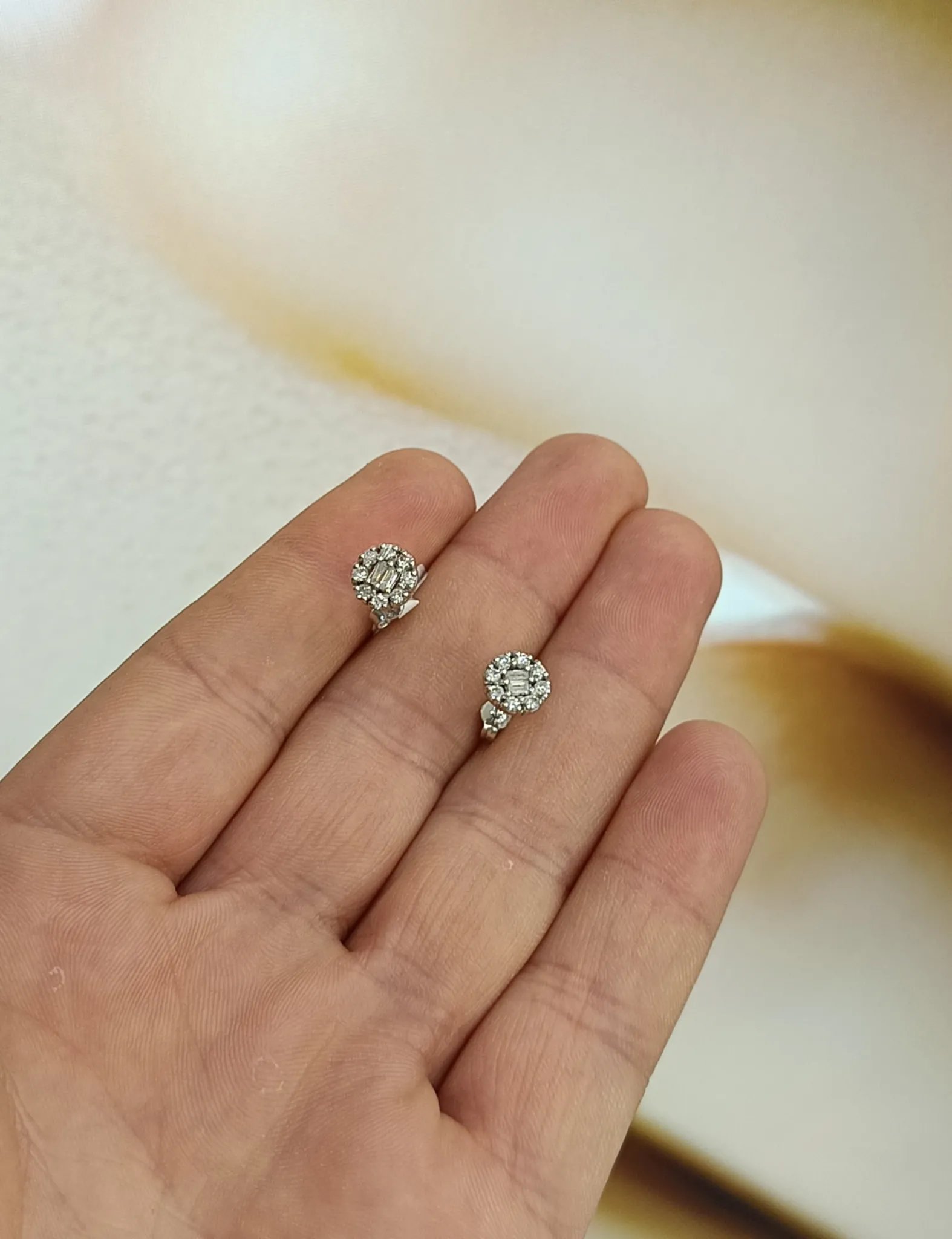 Baget Tasarım Pırlanta Küpe