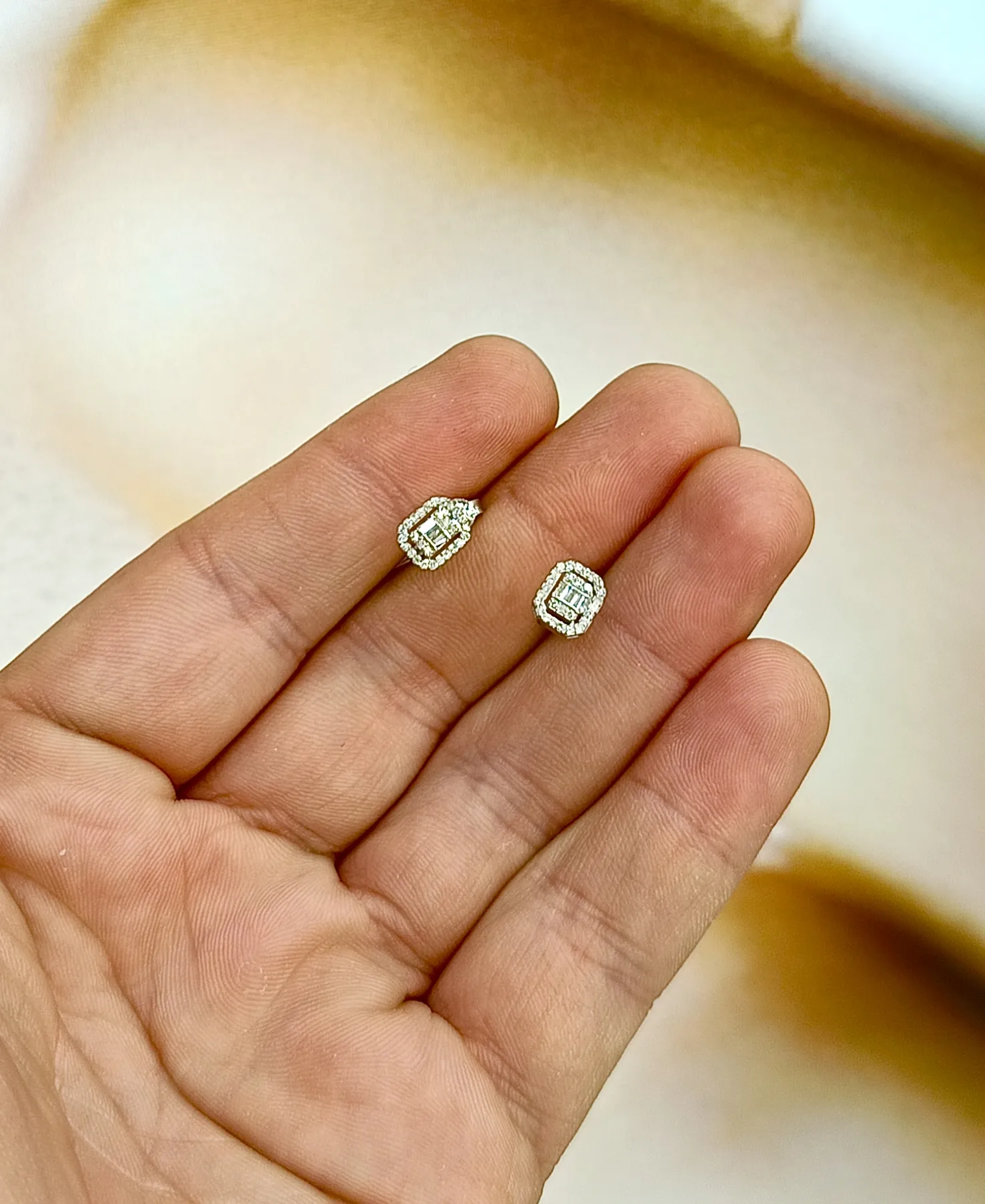 Baget Pırlanta Küpe