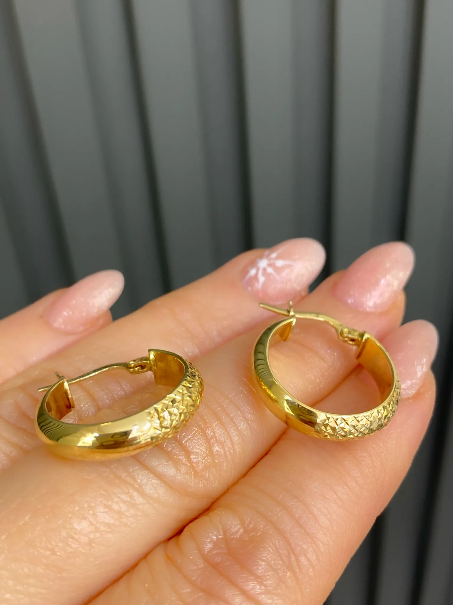 Favori Marka İtalyan Model Küpe 