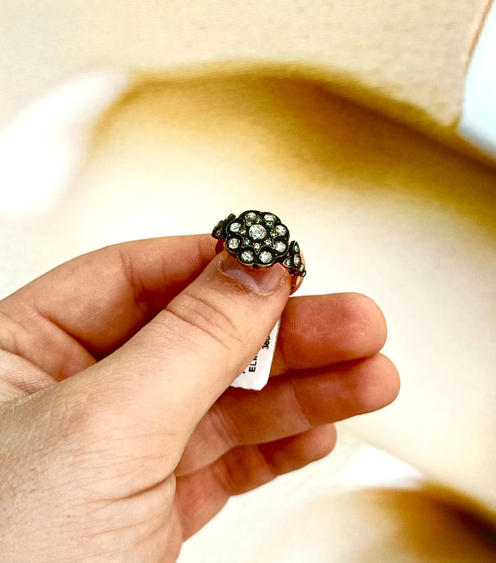 Antika Elmas Taşlı Gül Yüzük 