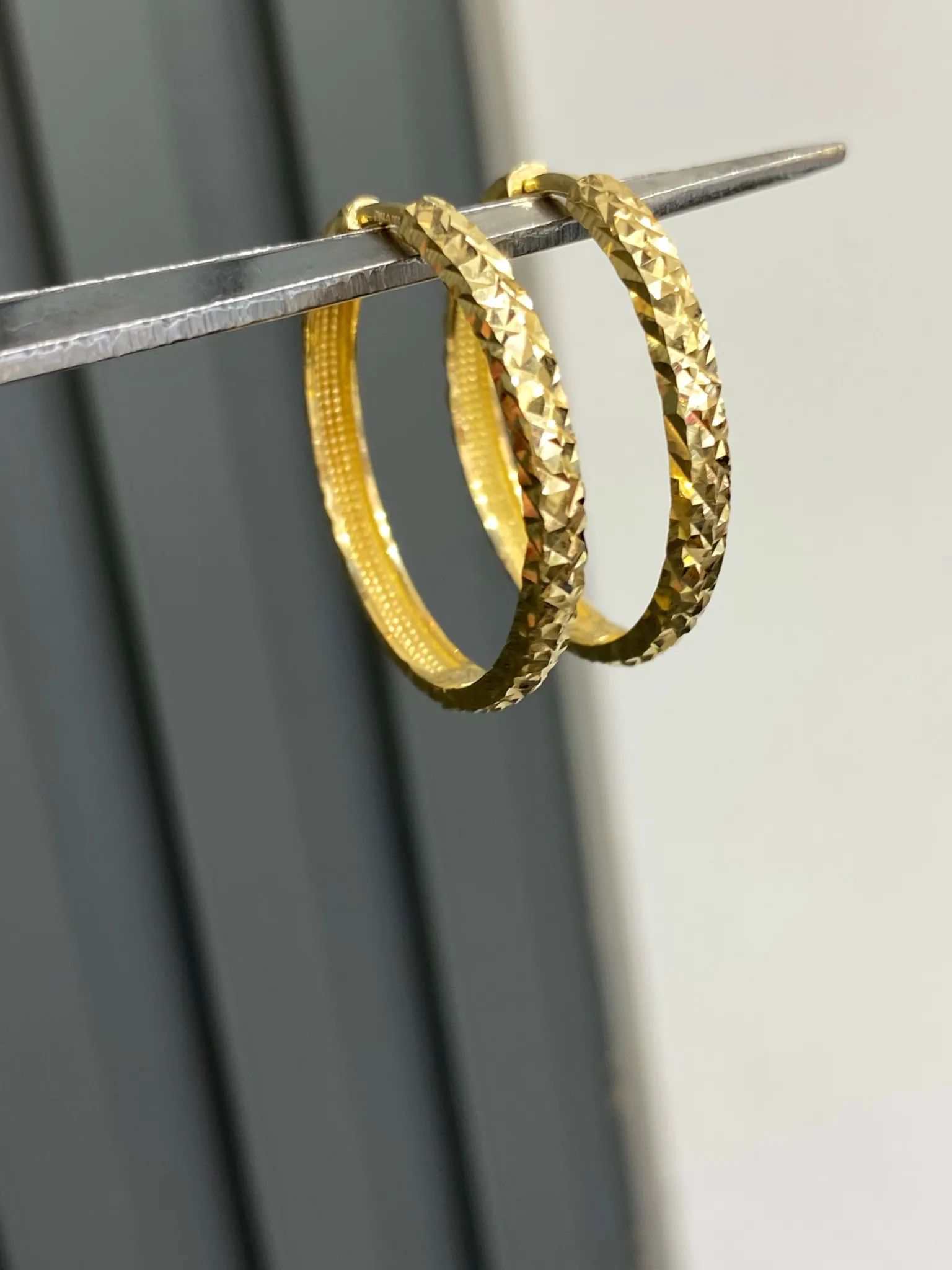 Favori Marka Kalemli Model Küpe