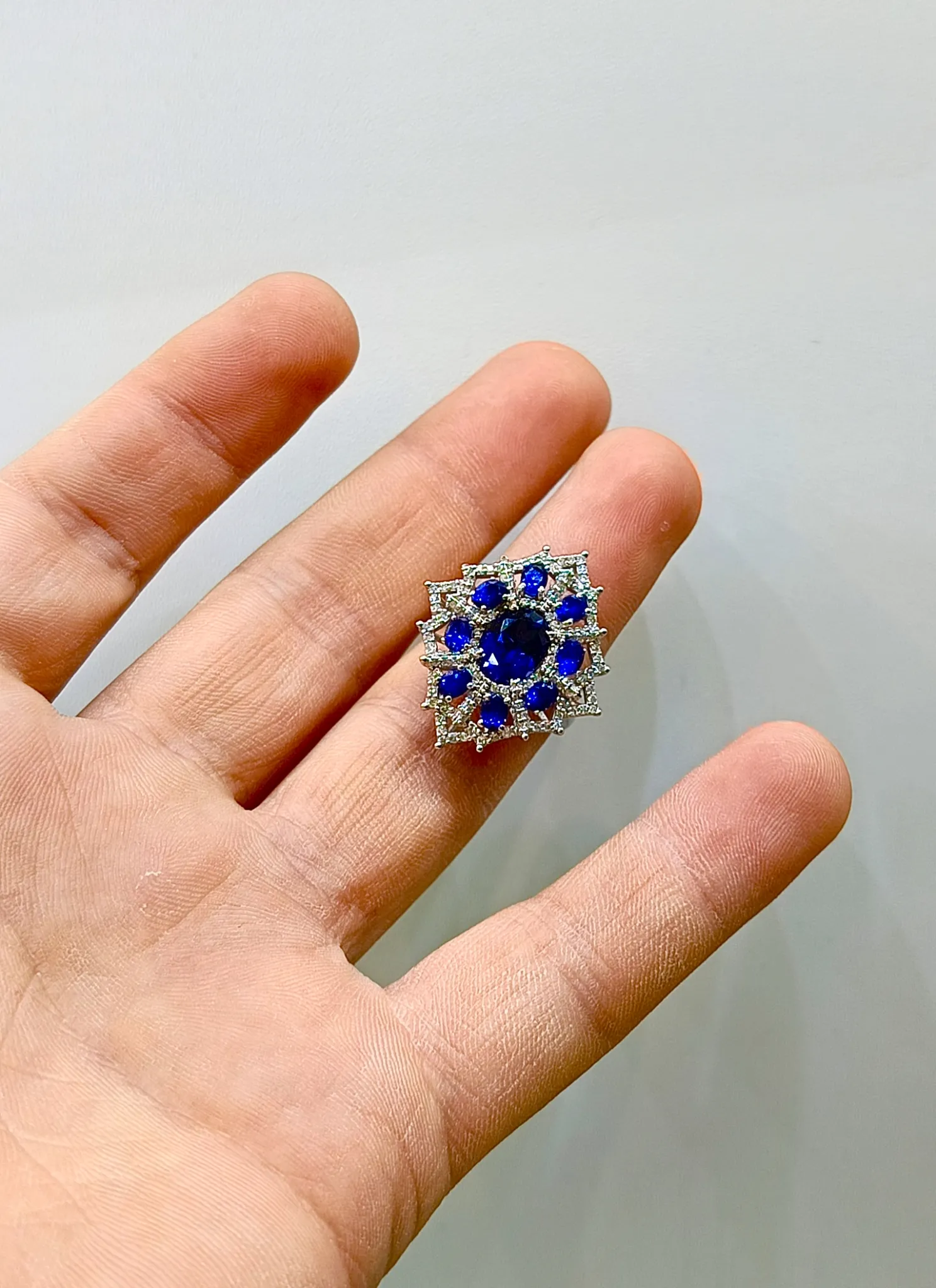 Vintage Tasarım Safir ve Pırlanta Taşlı Yüzük